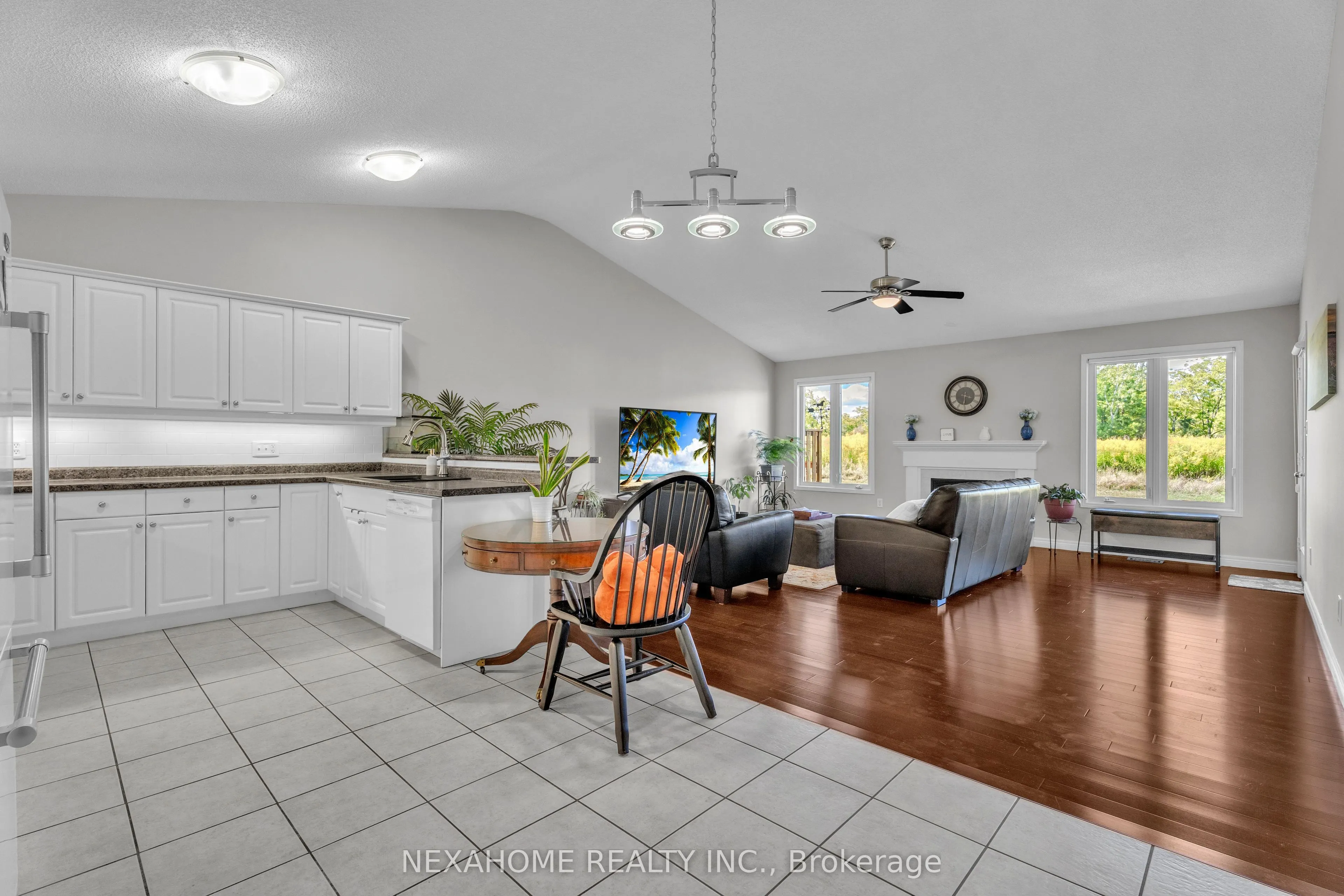 87 Donker Drive, #23