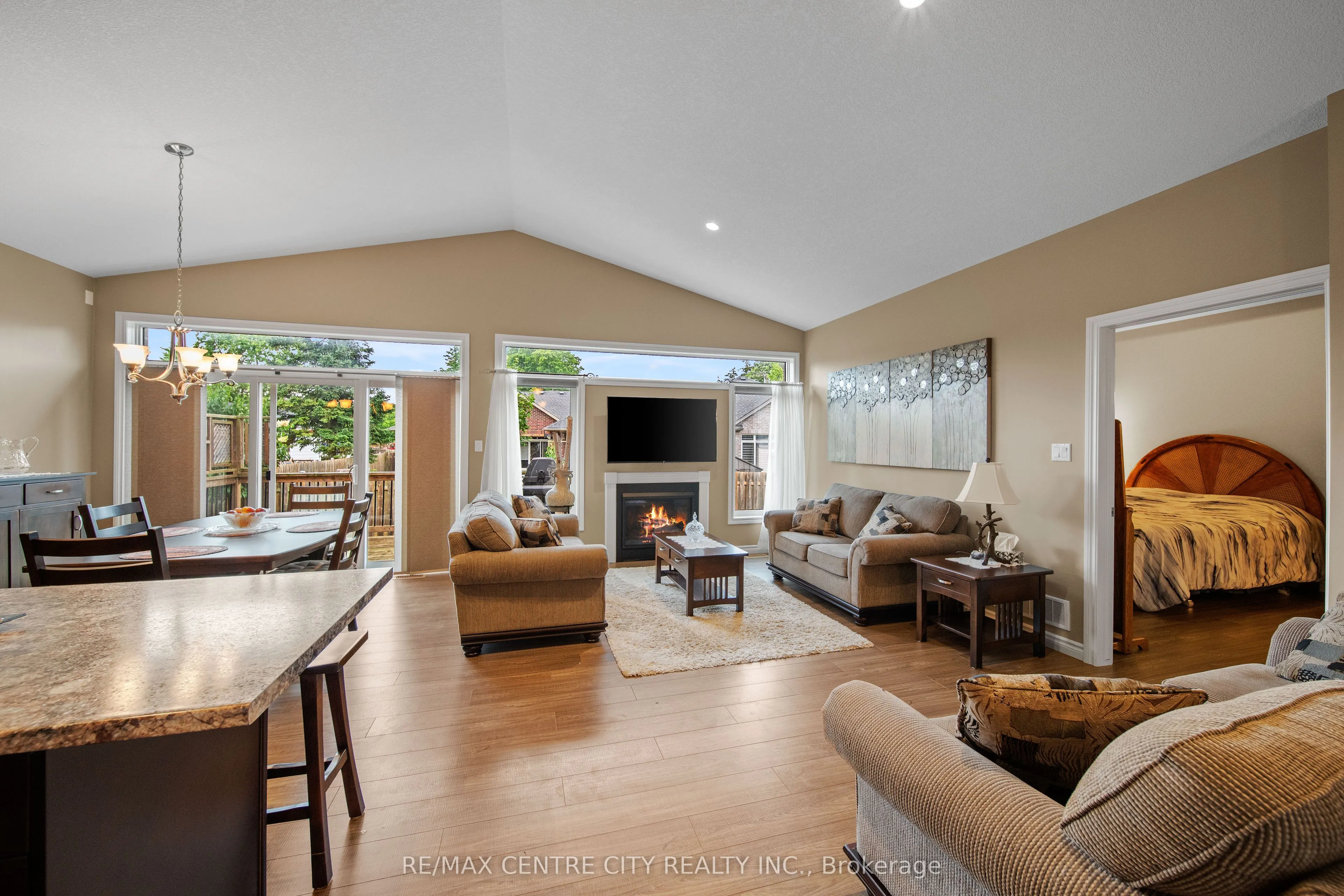1 Vineden Drive, #12