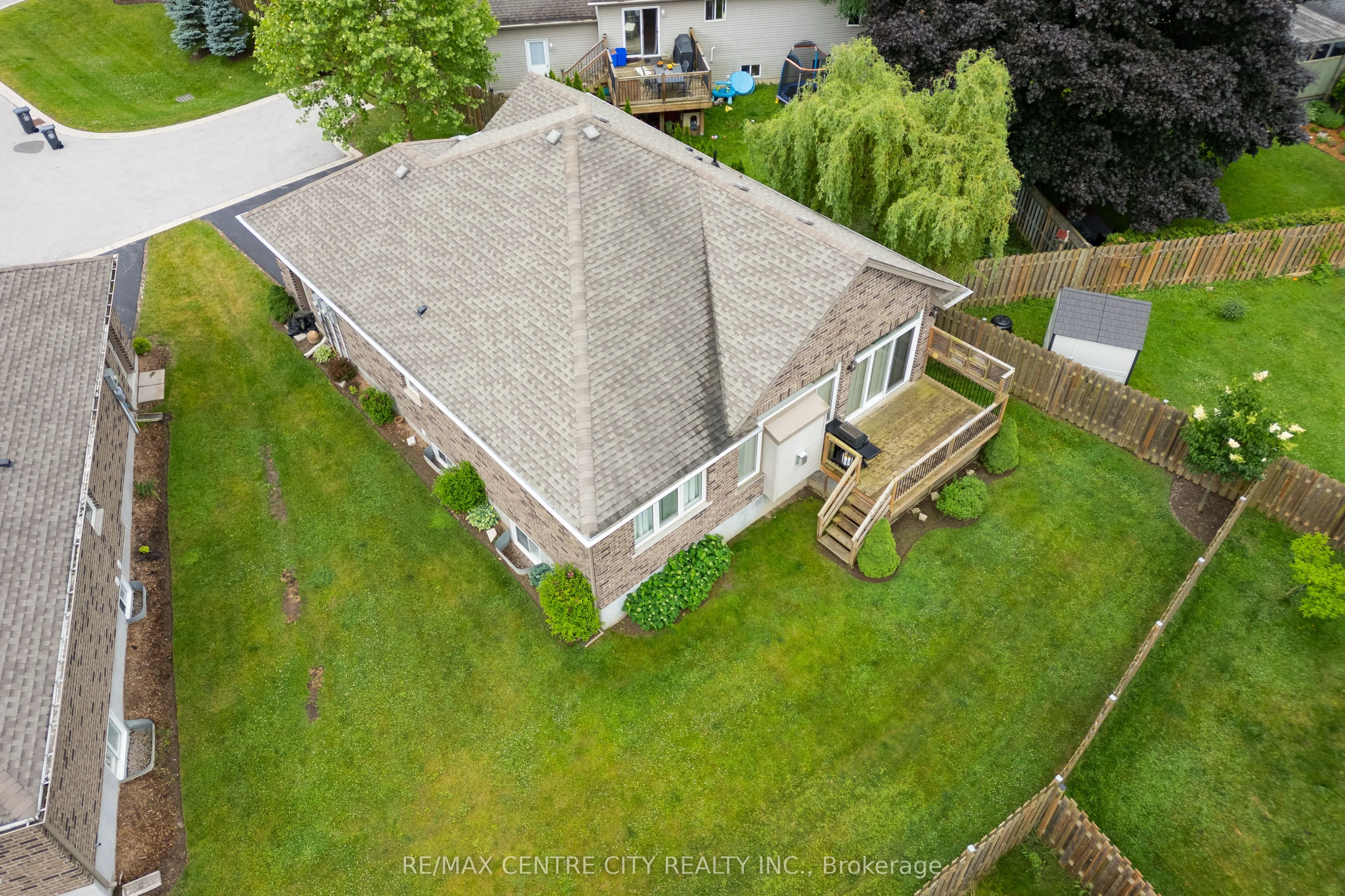1 Vineden Drive, #12