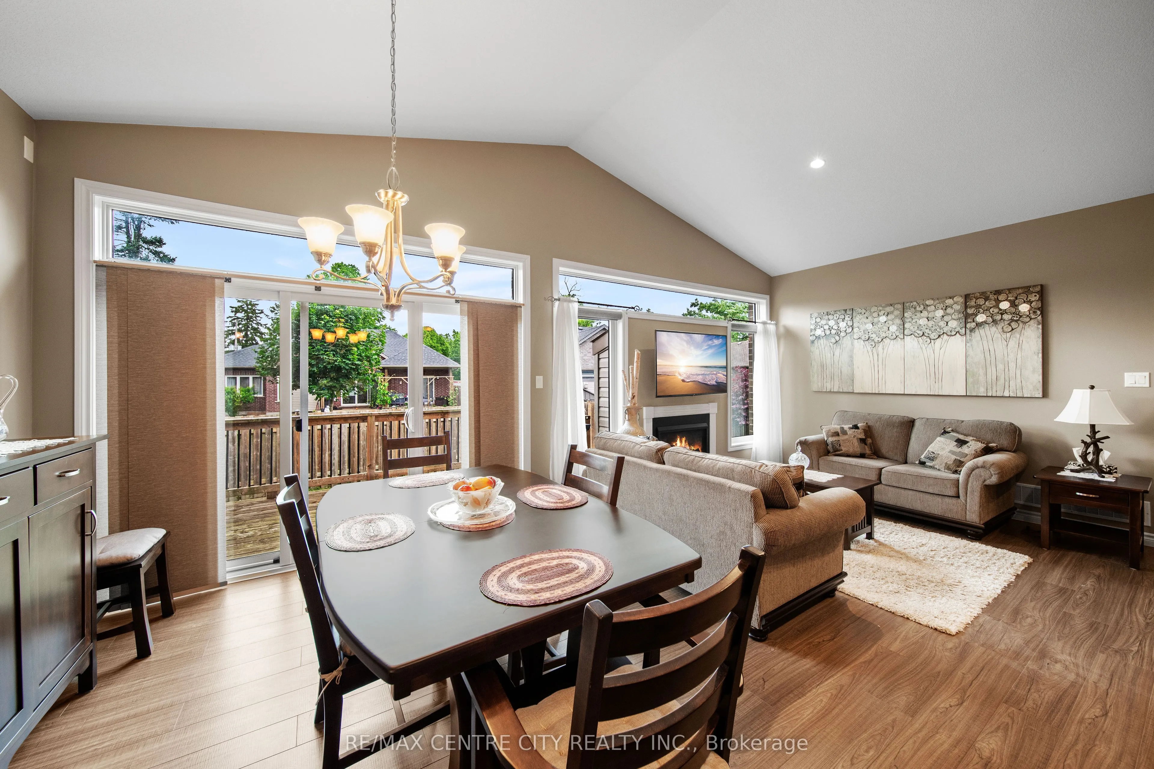 1 Vineden Drive, #12