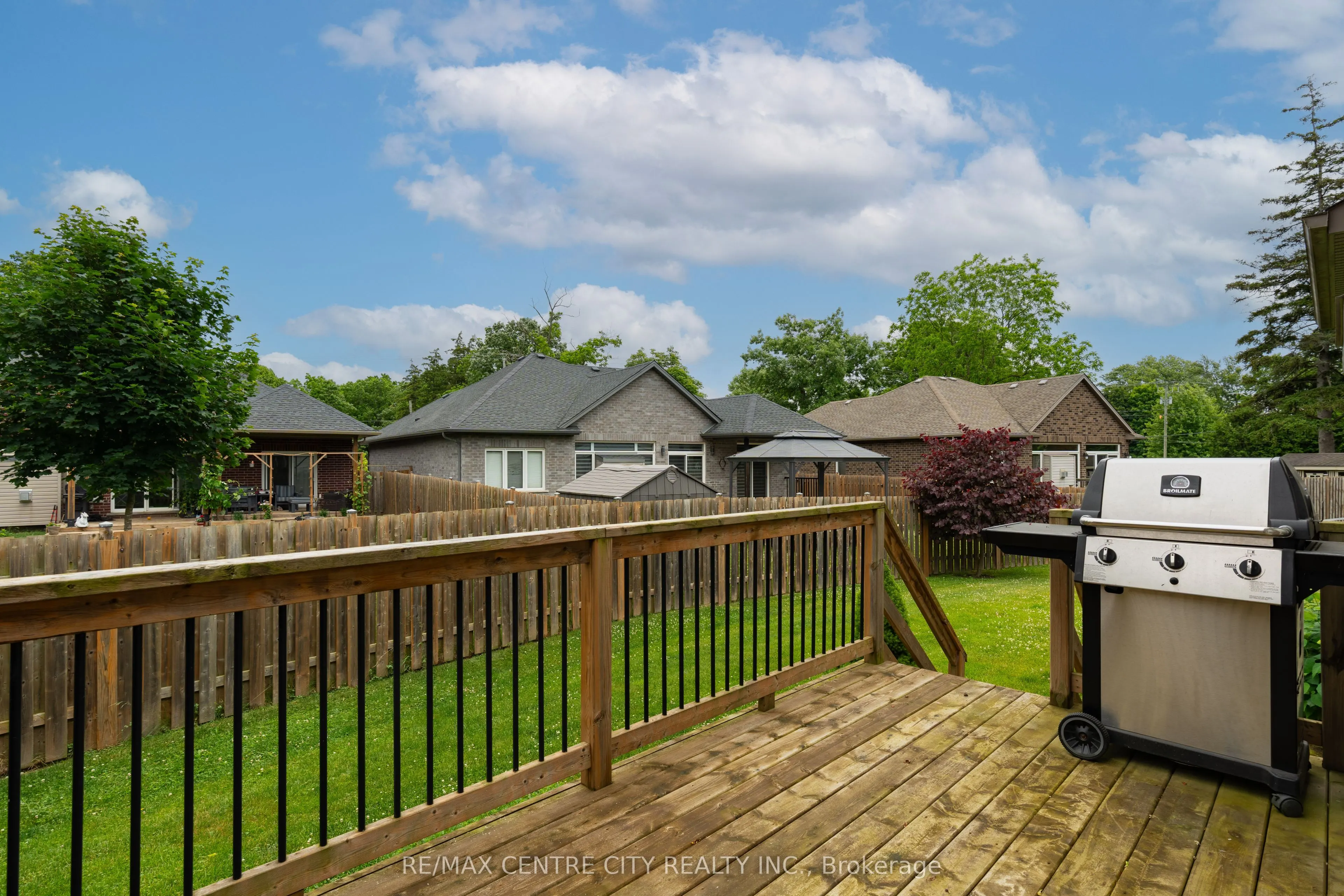 1 Vineden Drive, #12