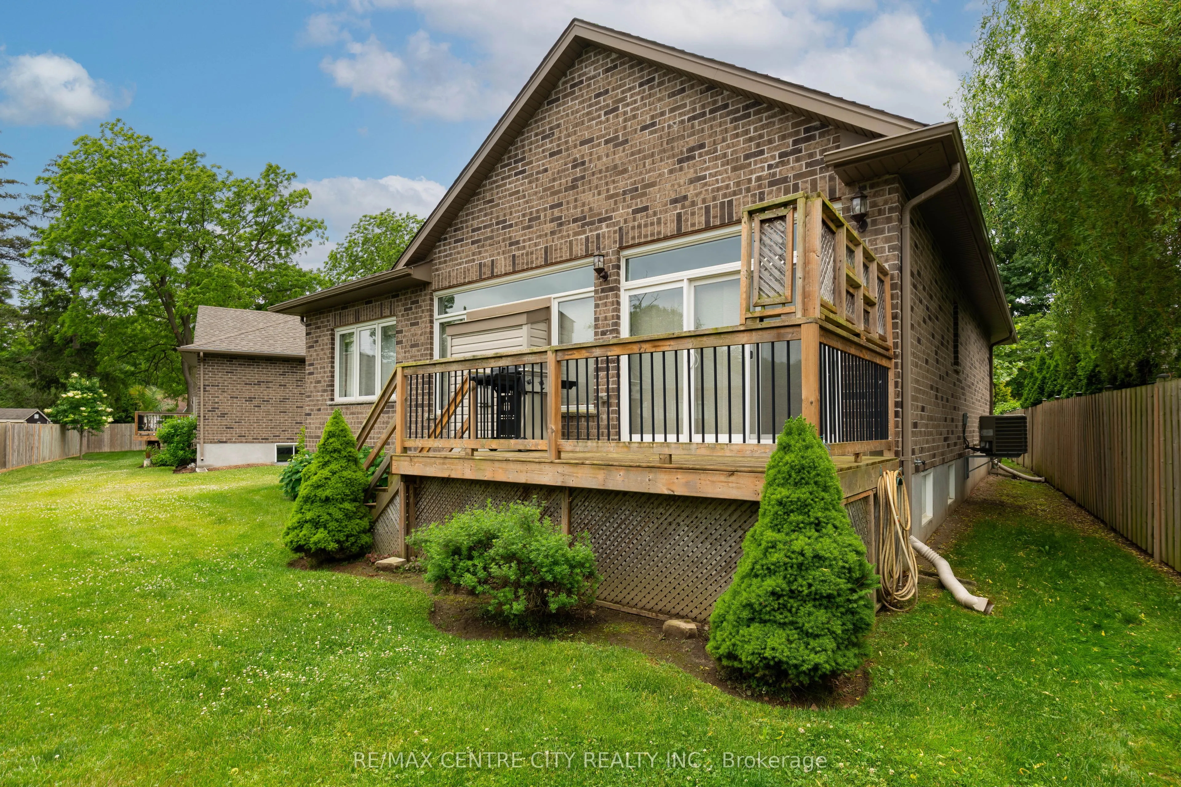 1 Vineden Drive, #12