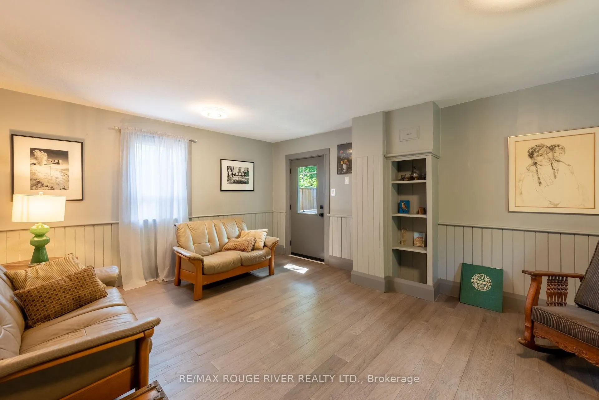 469 Hopkins Avenue