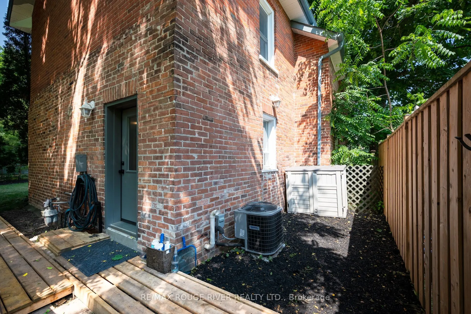 469 Hopkins Avenue