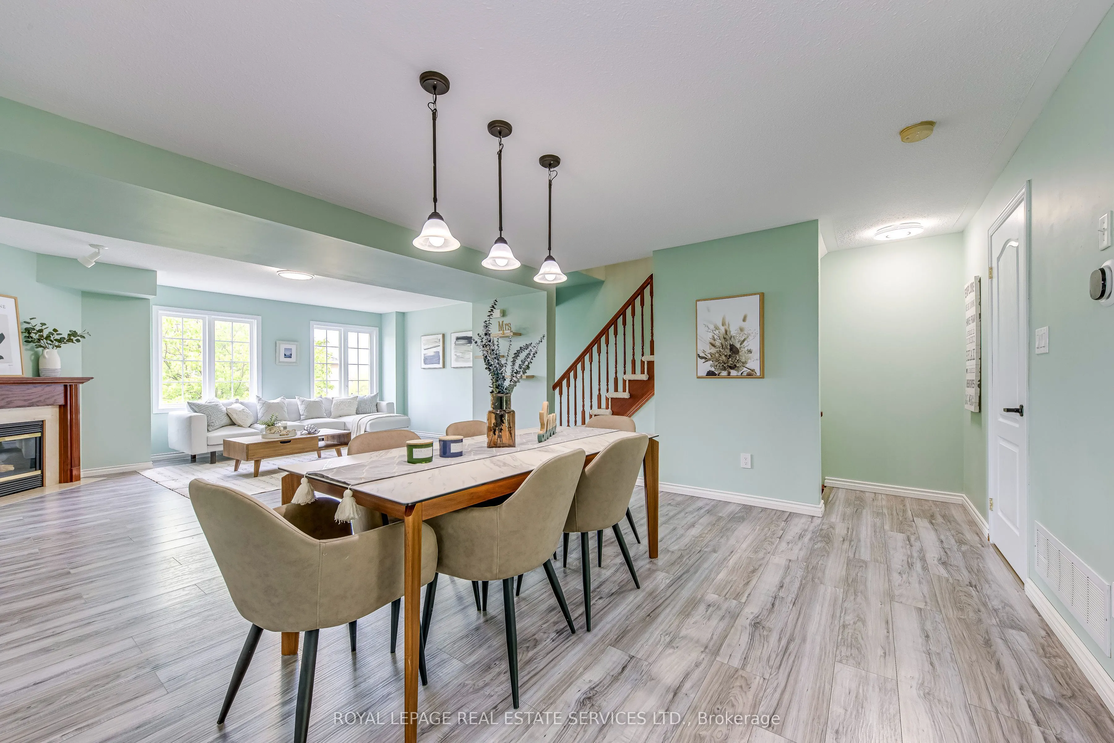 7 Southside Place, #12