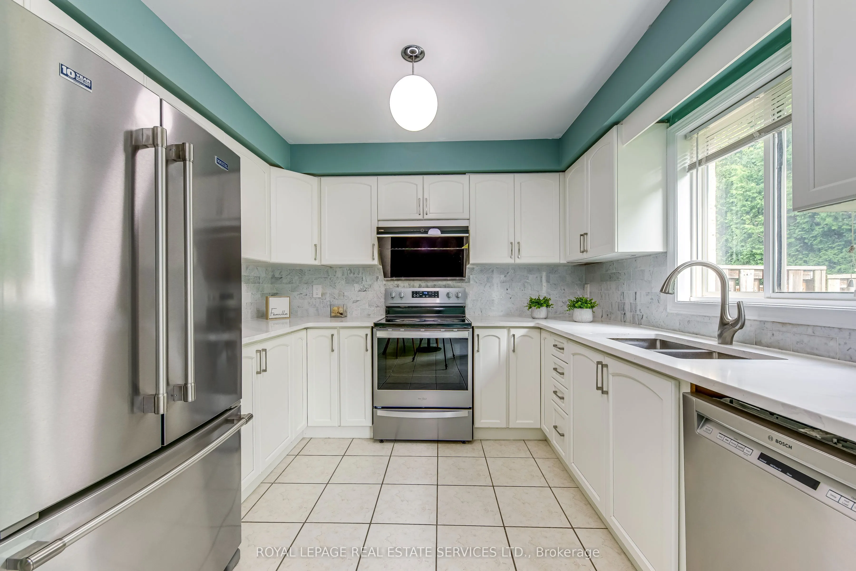 7 Southside Place, #12