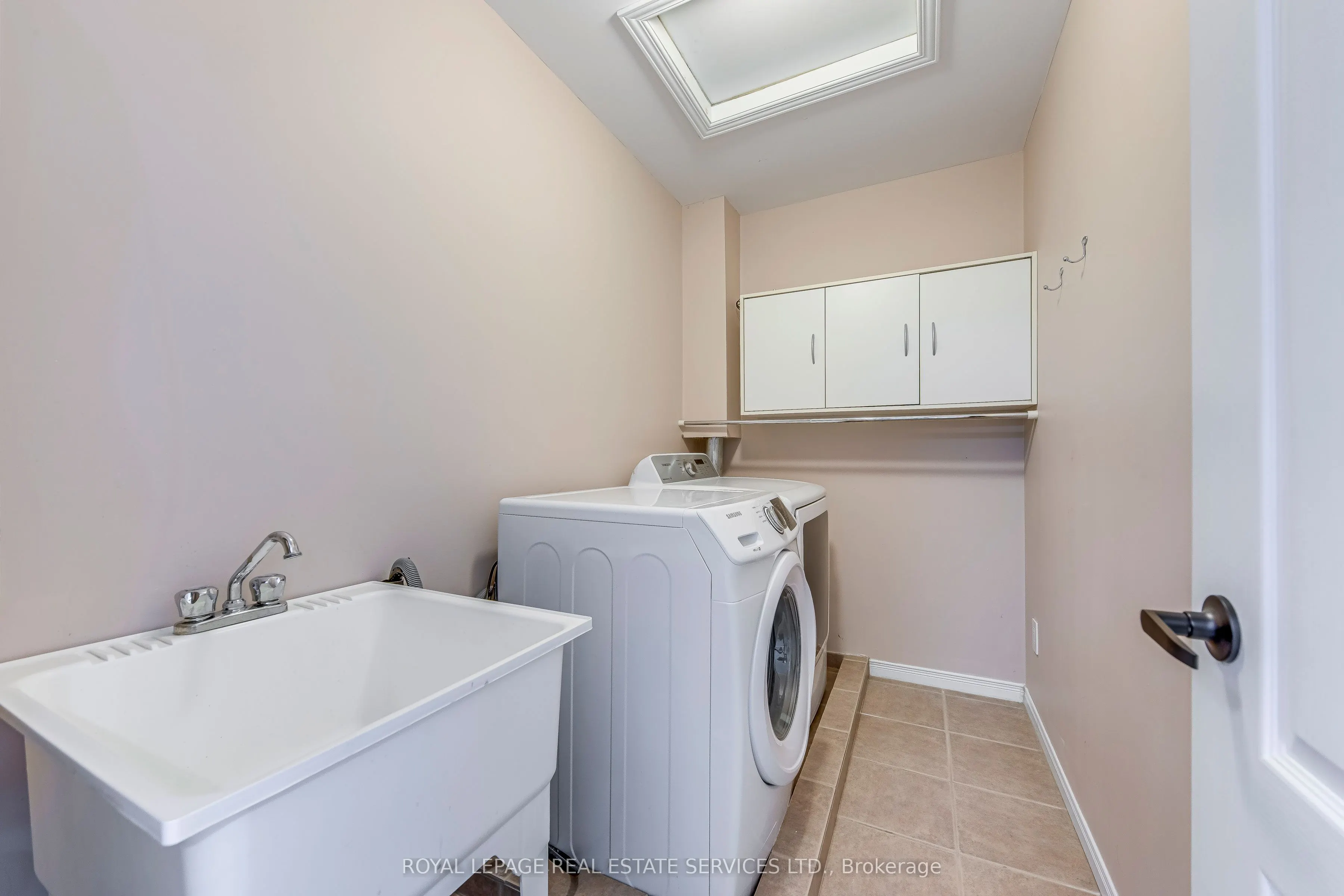 7 Southside Place, #12