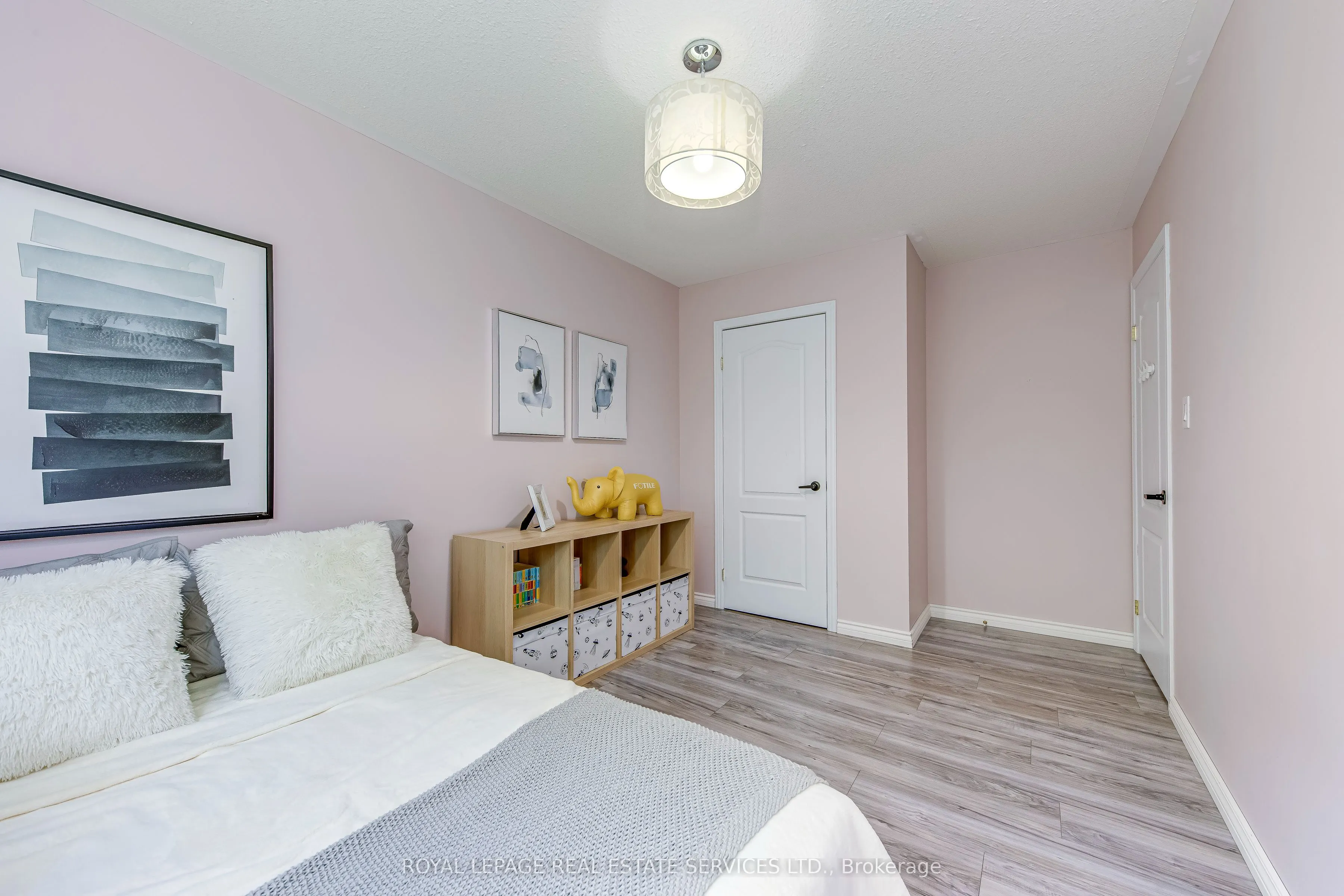 7 Southside Place, #12