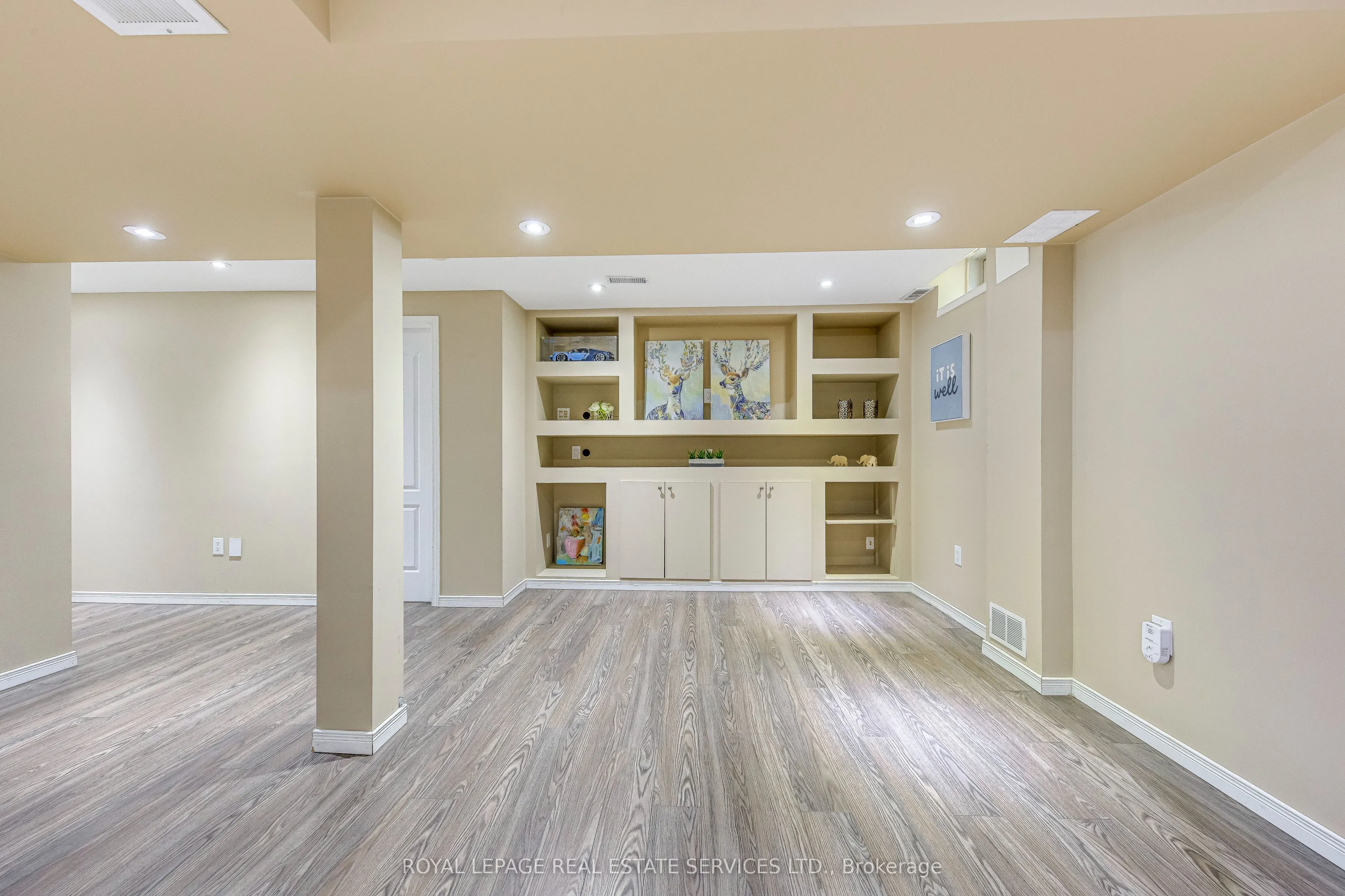 7 Southside Place, #12