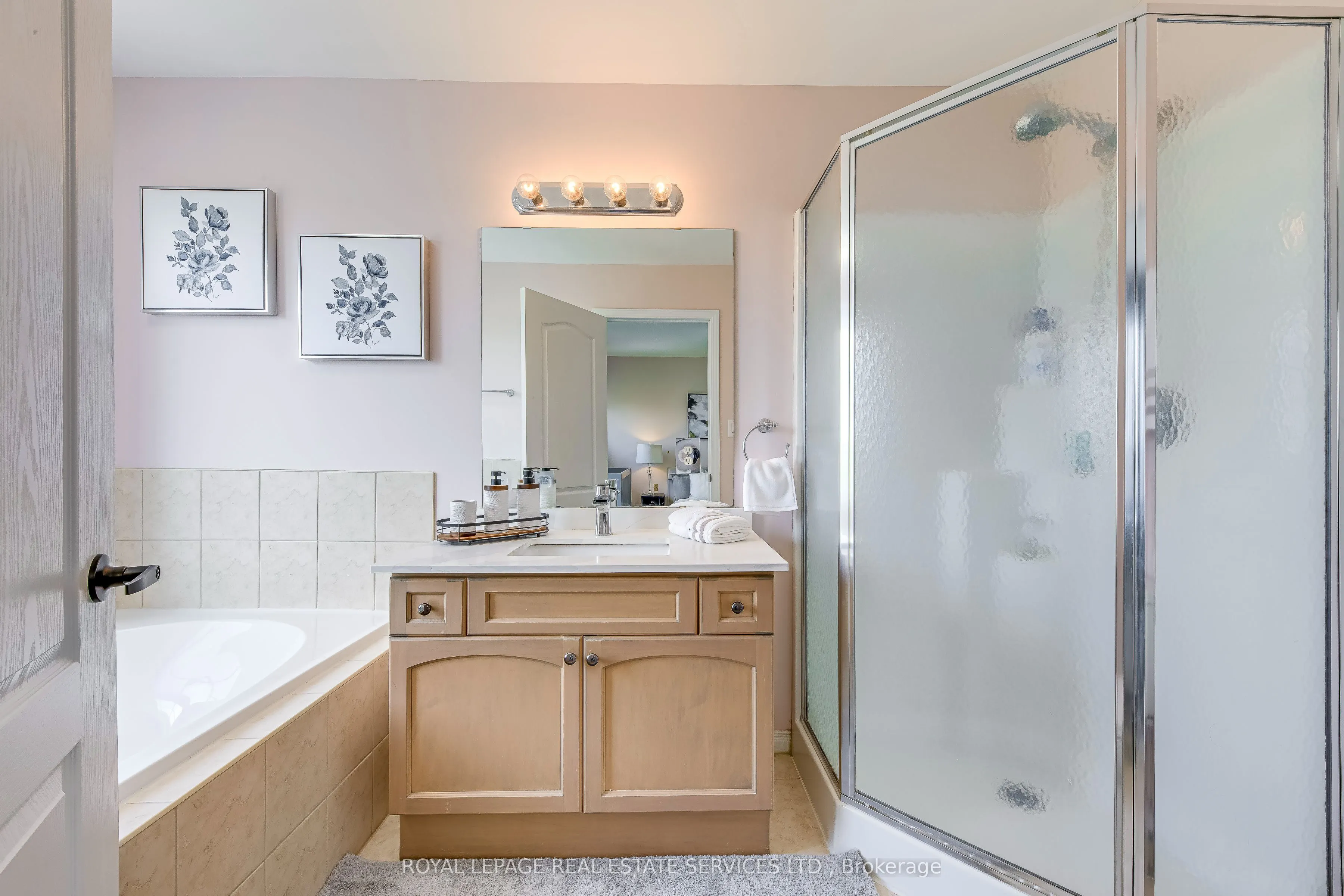 7 Southside Place, #12