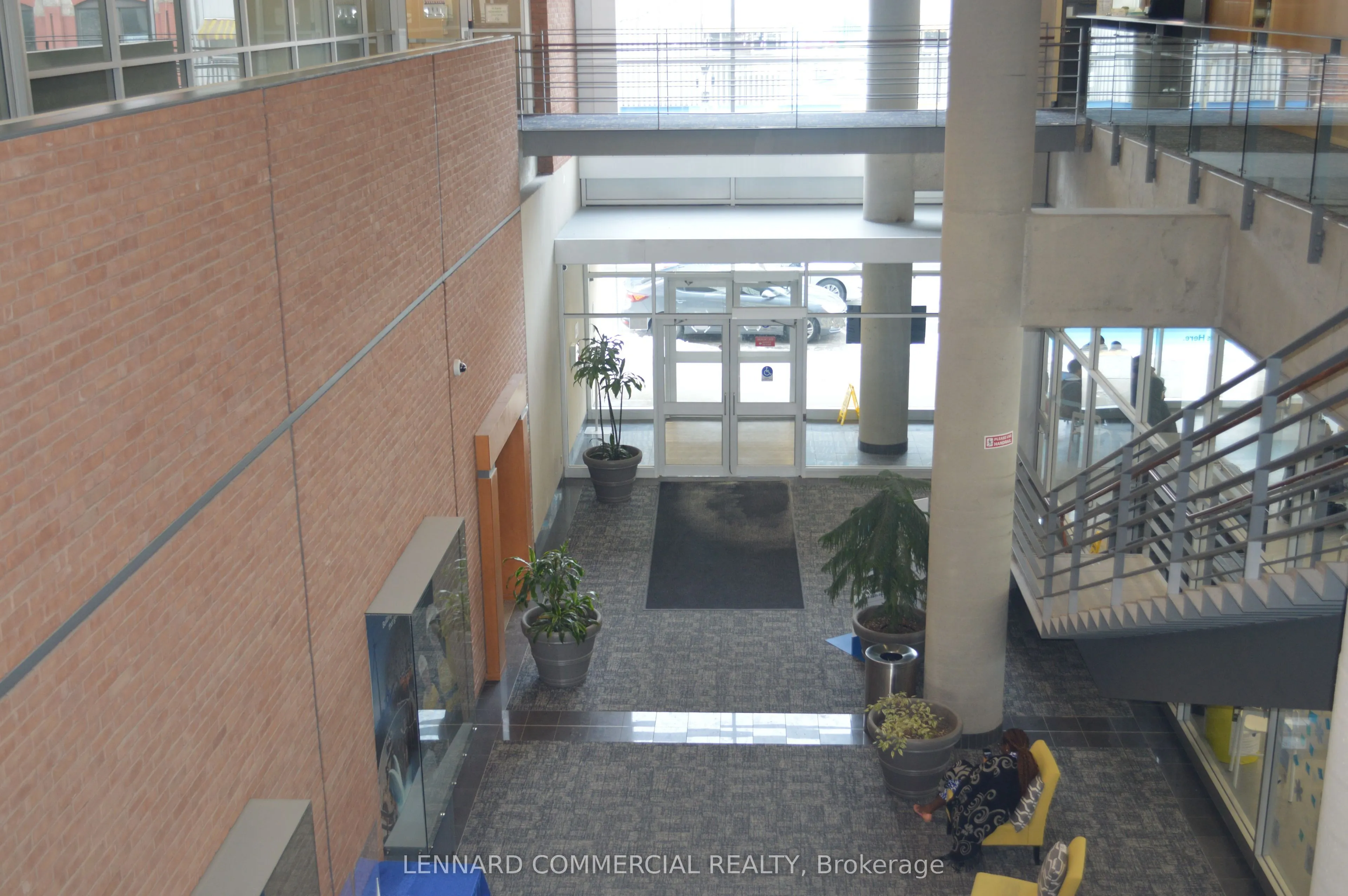 4342 Queen Street