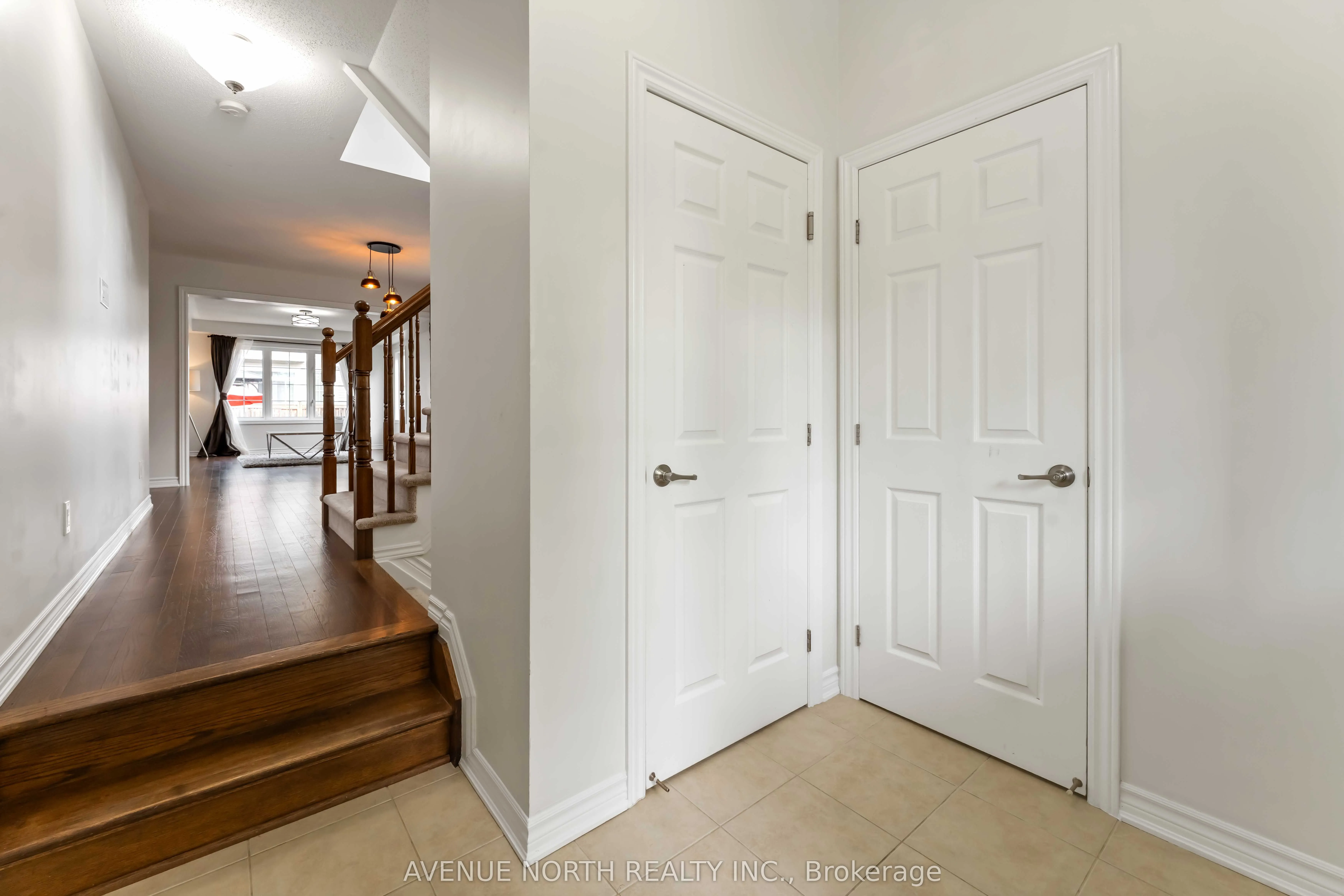 563 Foxlight Circle