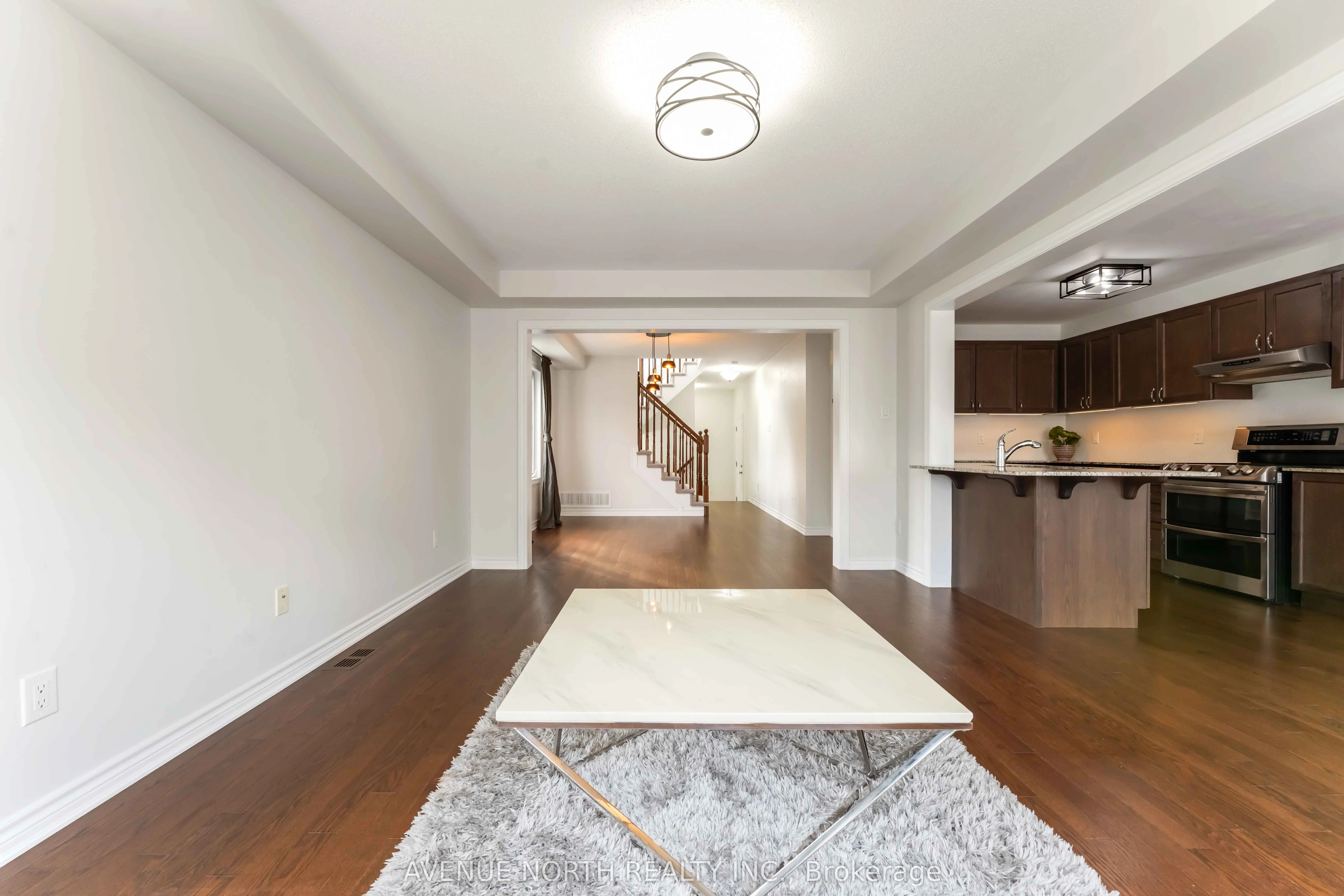 563 Foxlight Circle