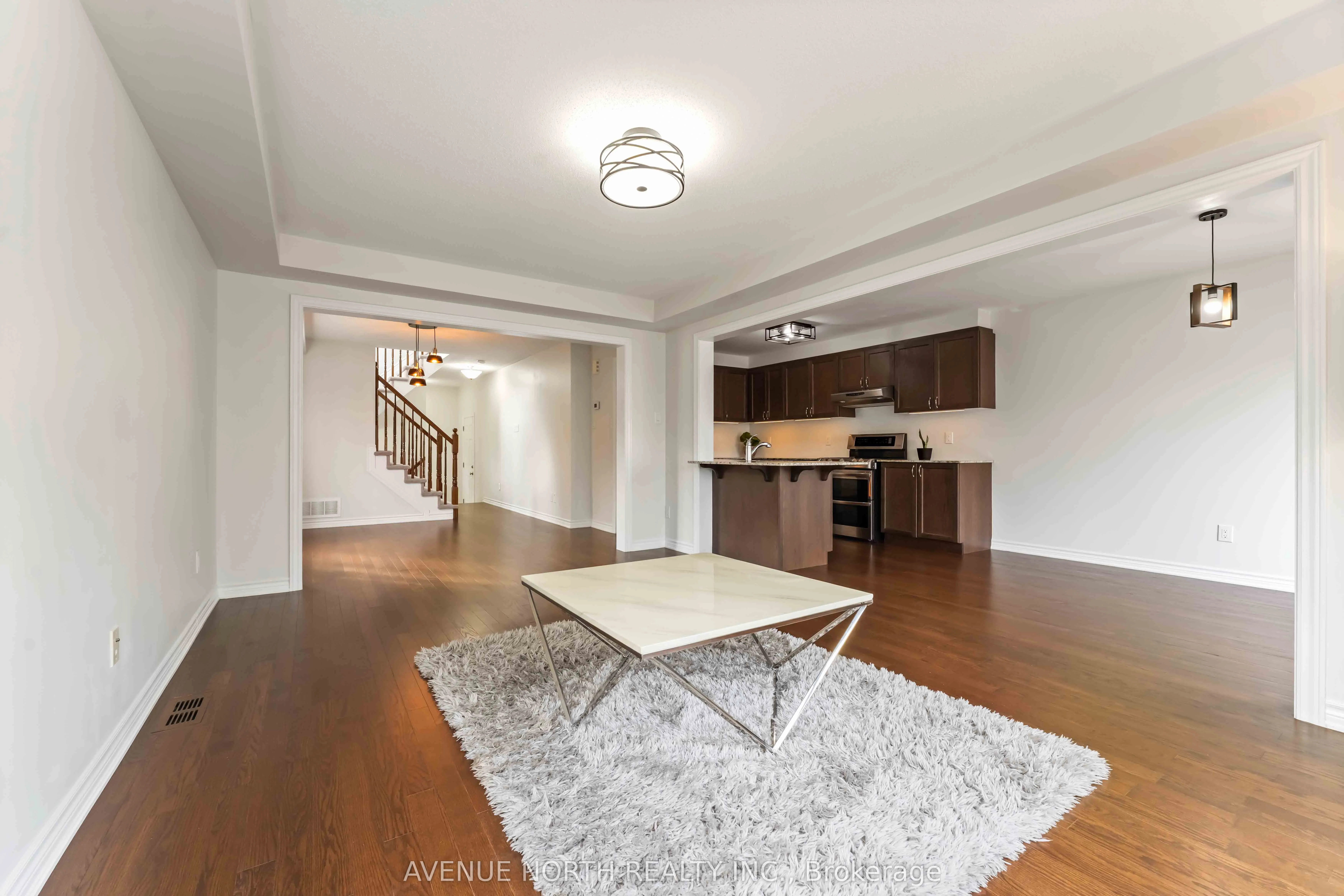 563 Foxlight Circle
