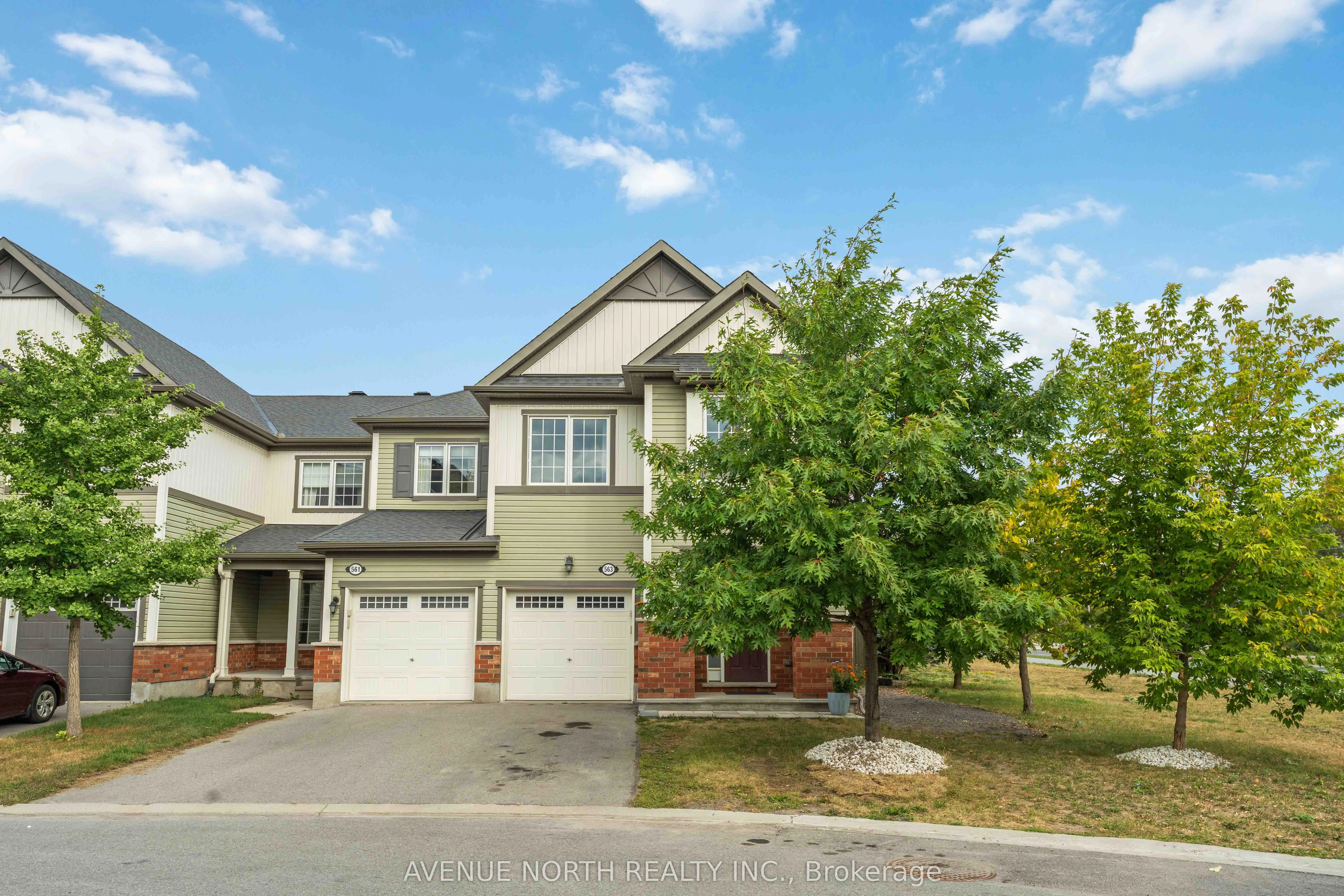 563 Foxlight Circle