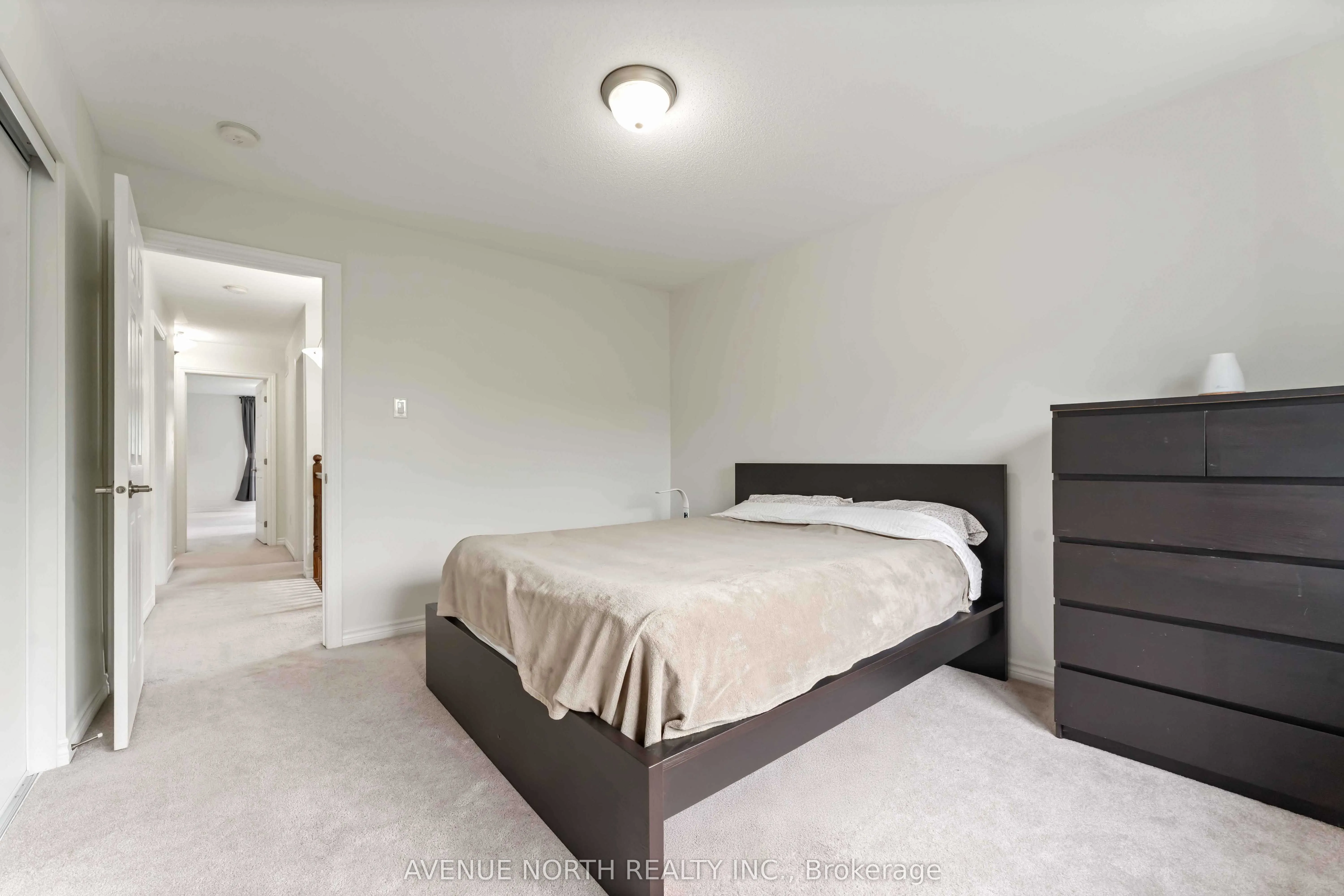 563 Foxlight Circle
