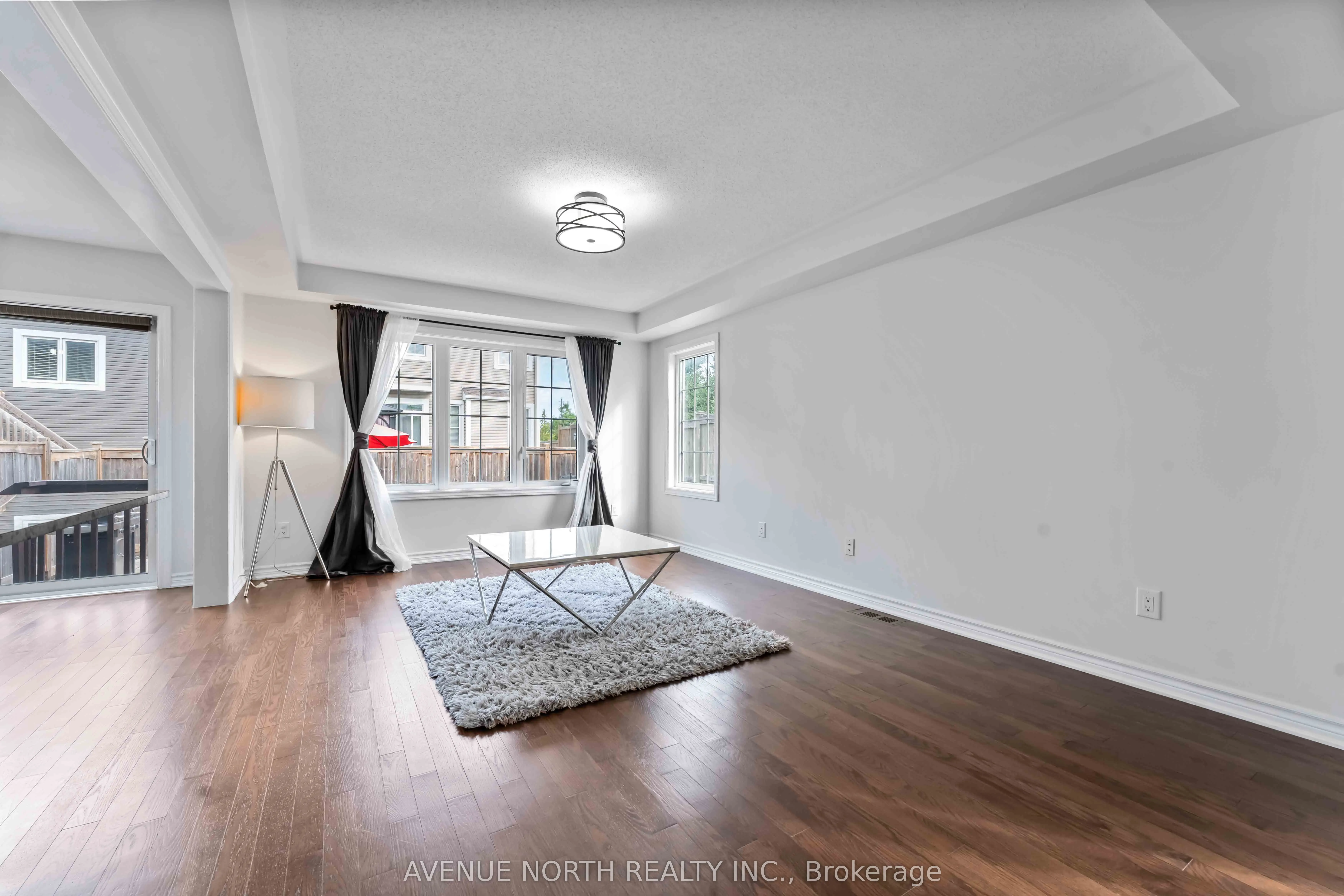 563 Foxlight Circle