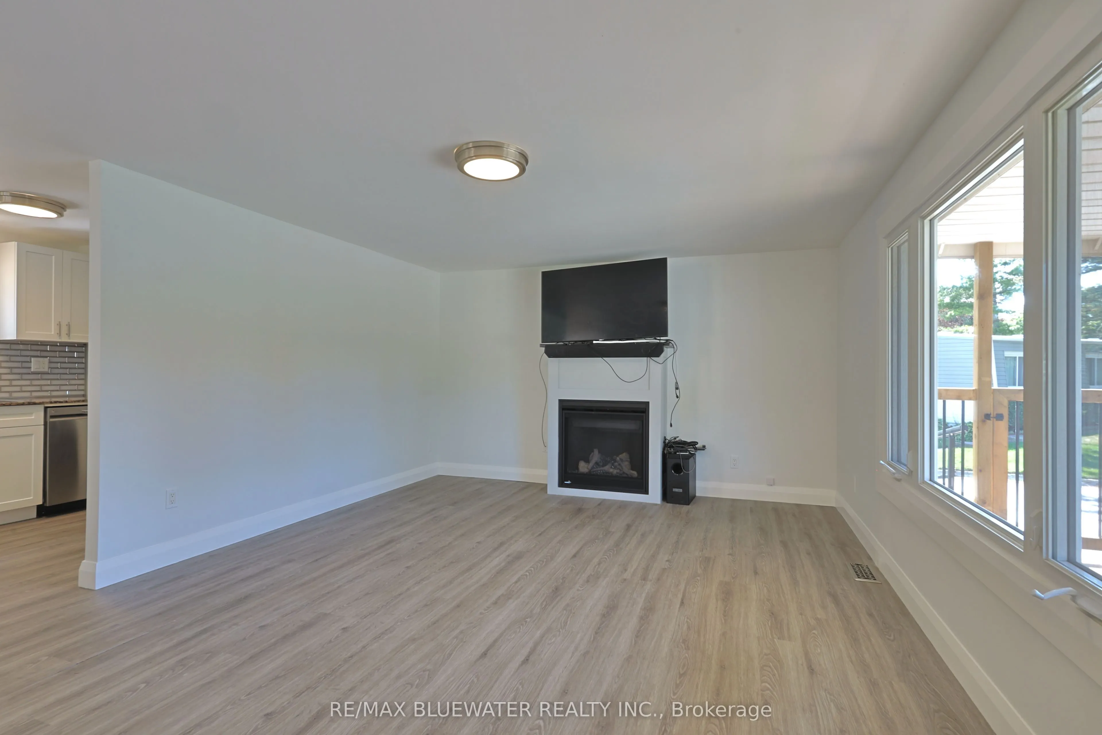 34 Pebble Beach Parkway
