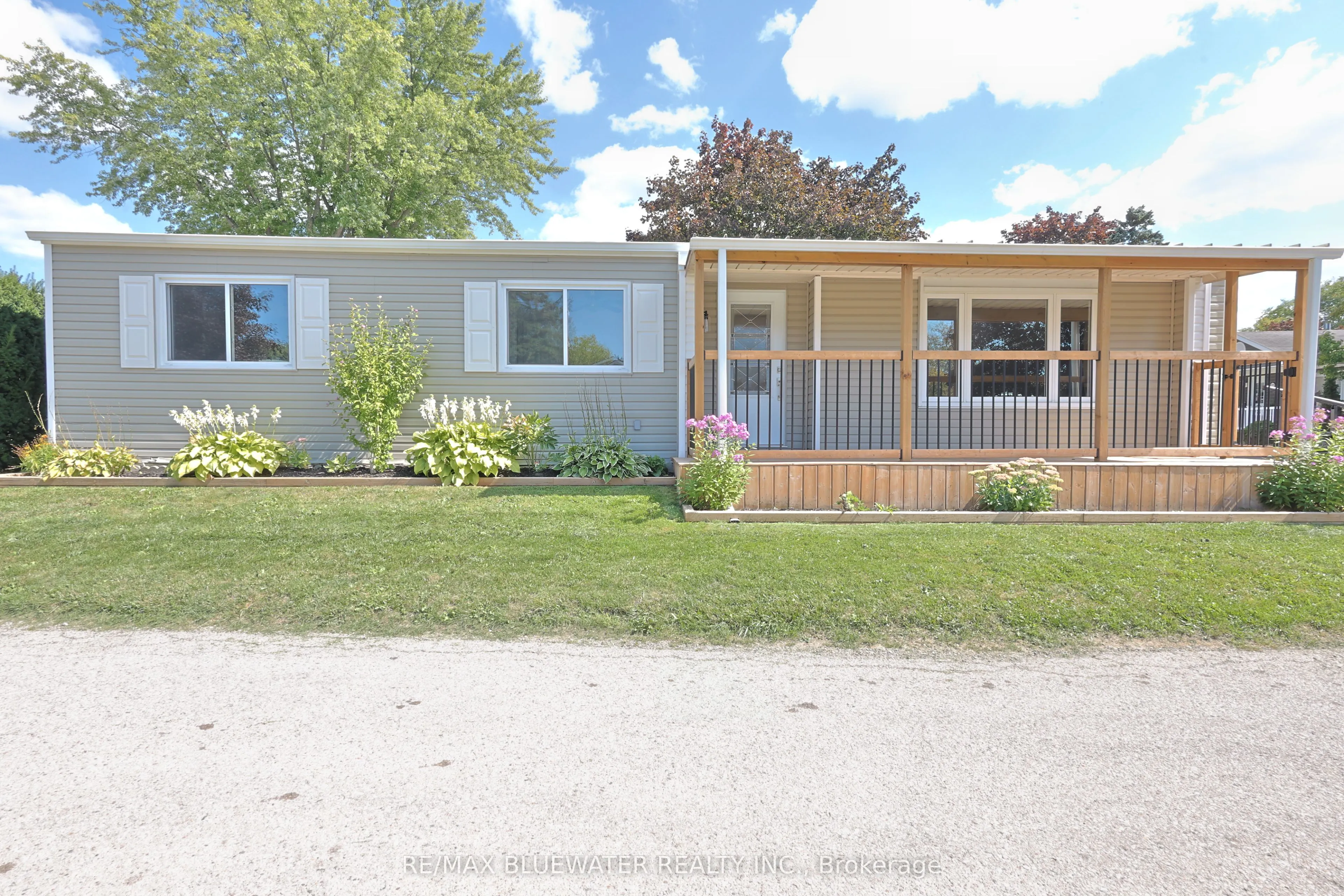34 Pebble Beach Parkway