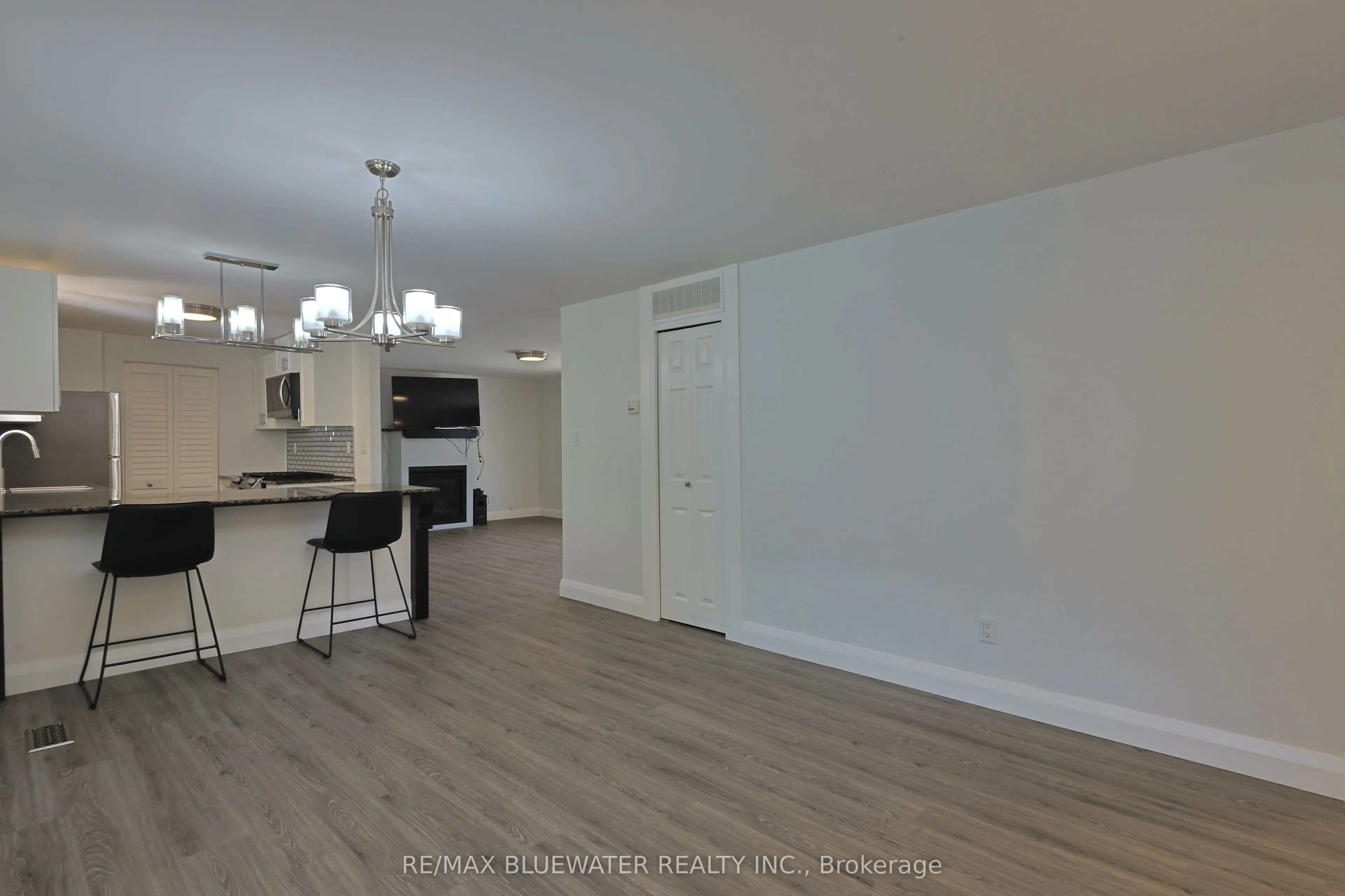 34 Pebble Beach Parkway