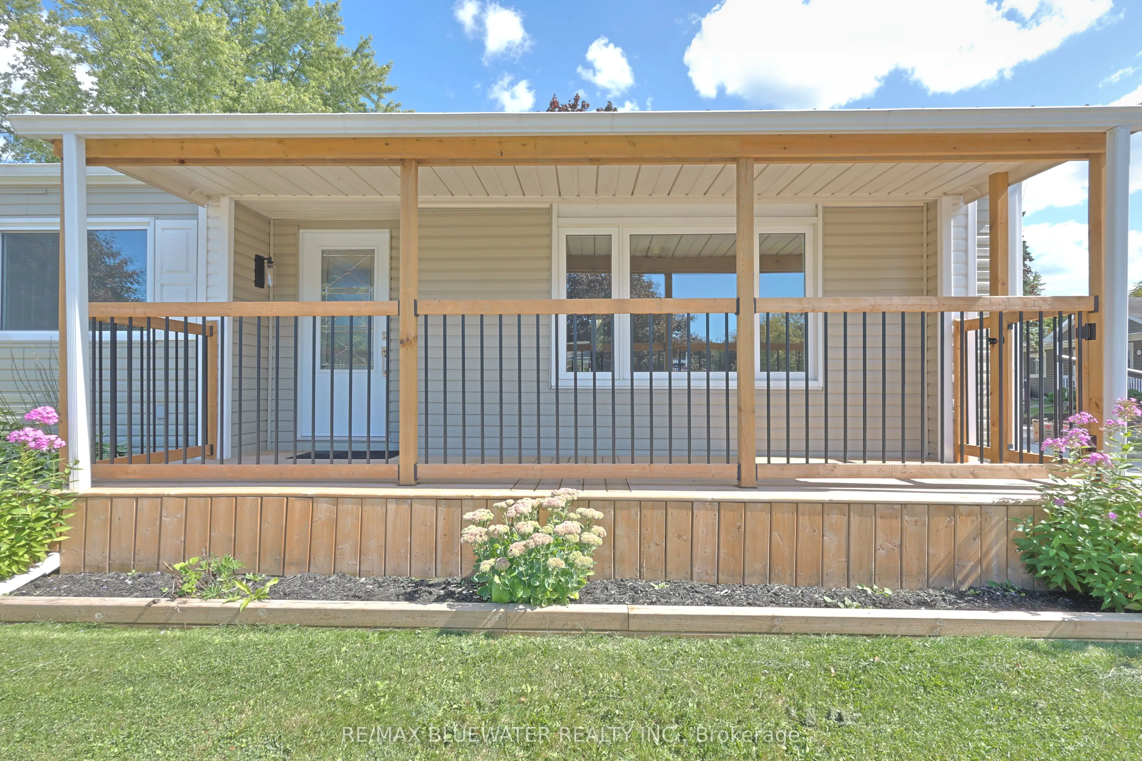 34 Pebble Beach Parkway