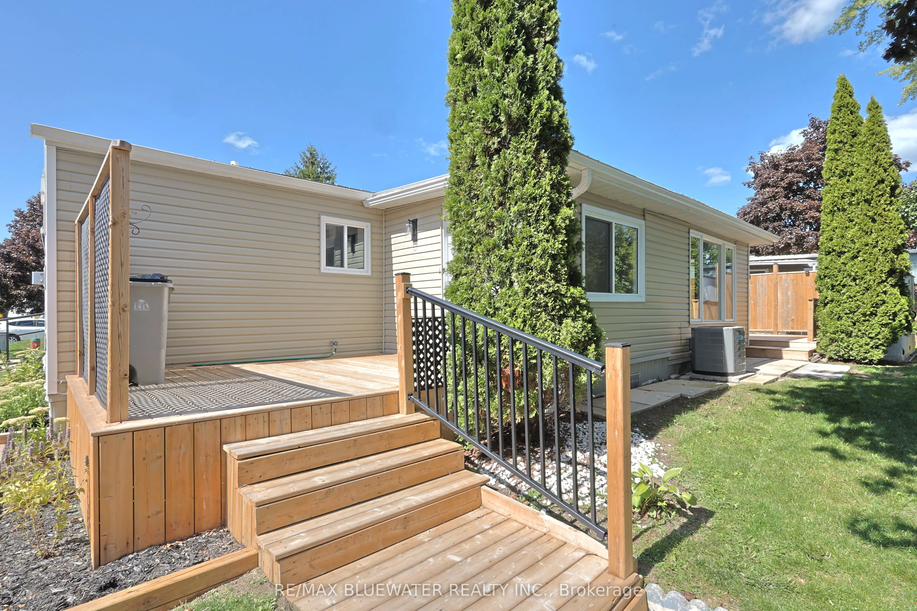 34 Pebble Beach Parkway