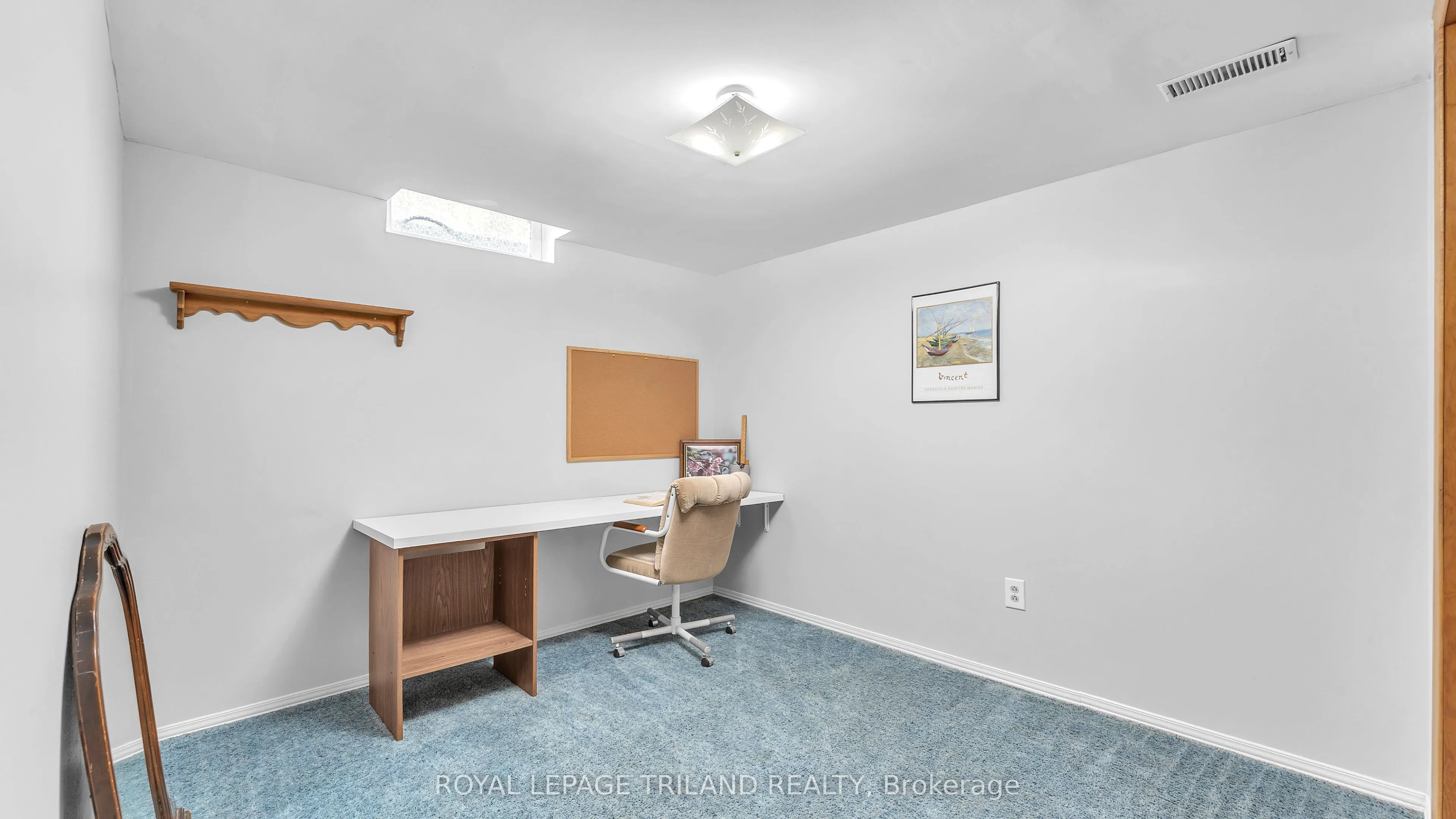 113 Monmore Road