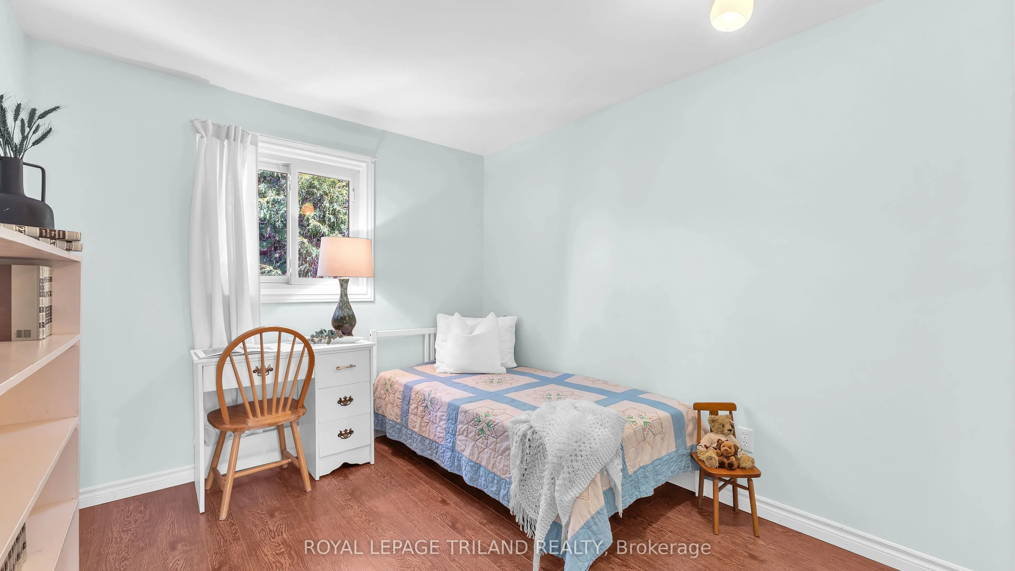 113 Monmore Road