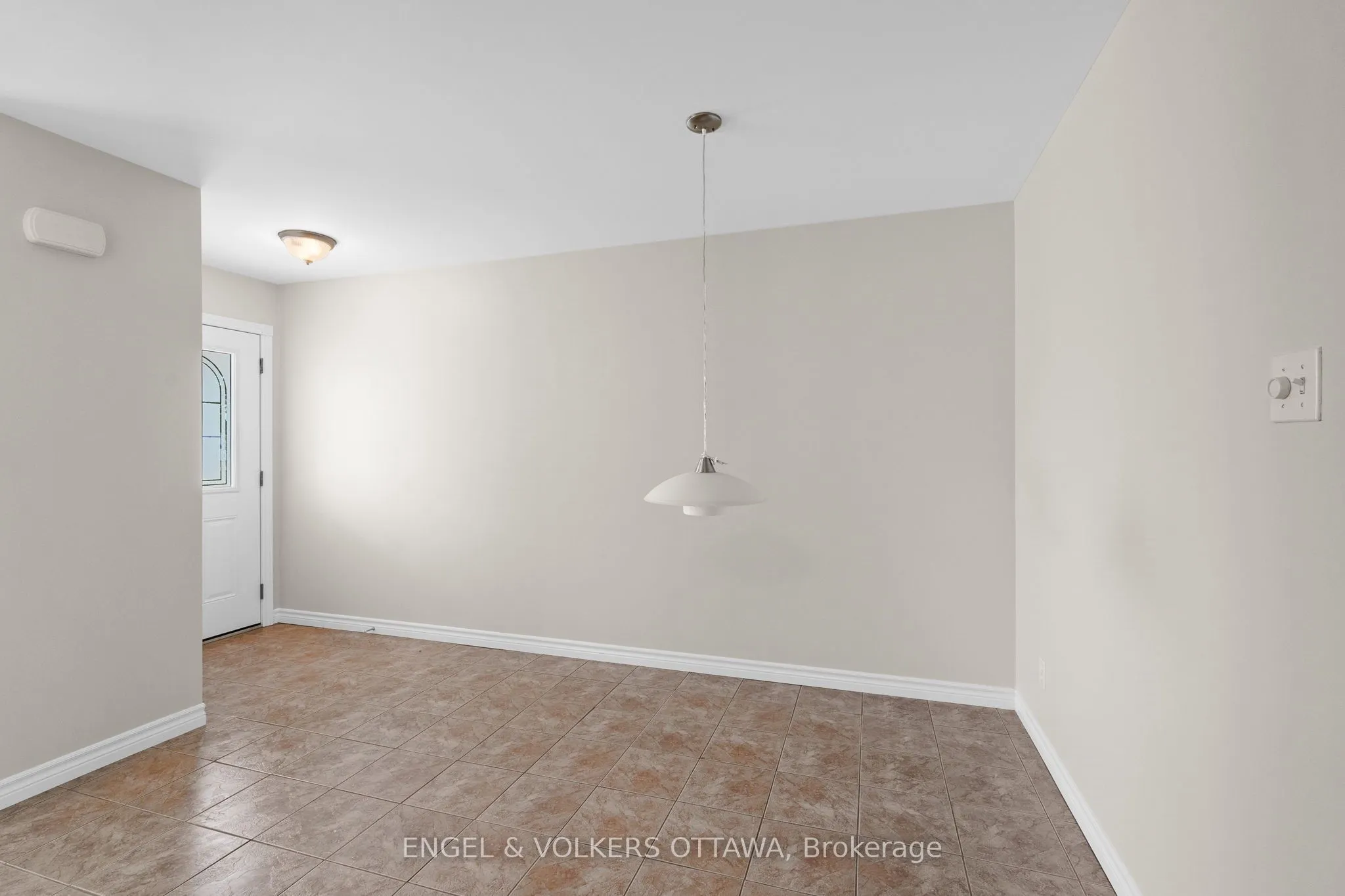 50 Fifth Street E, #E