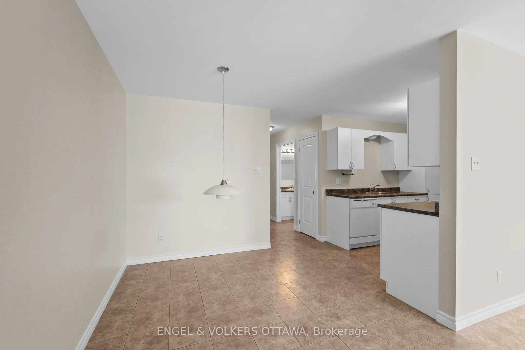 50 Fifth Street E, #E
