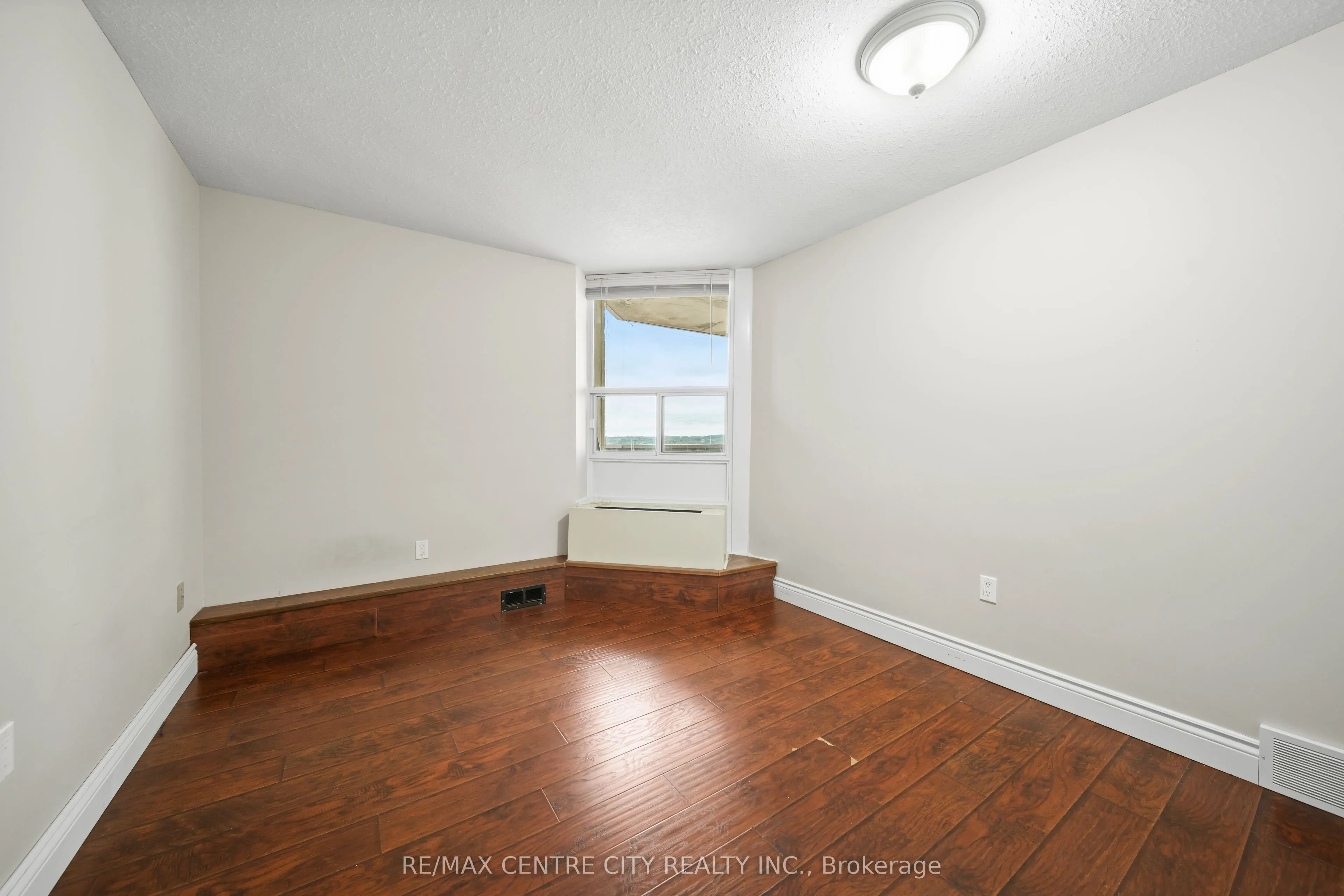 363 Colborne Street, #1603