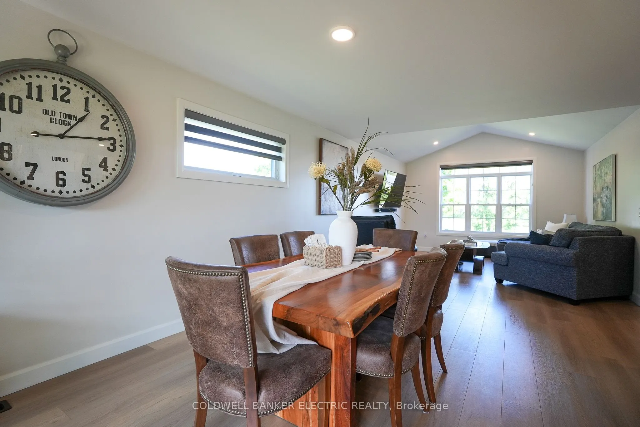 706 Percy Boom Road