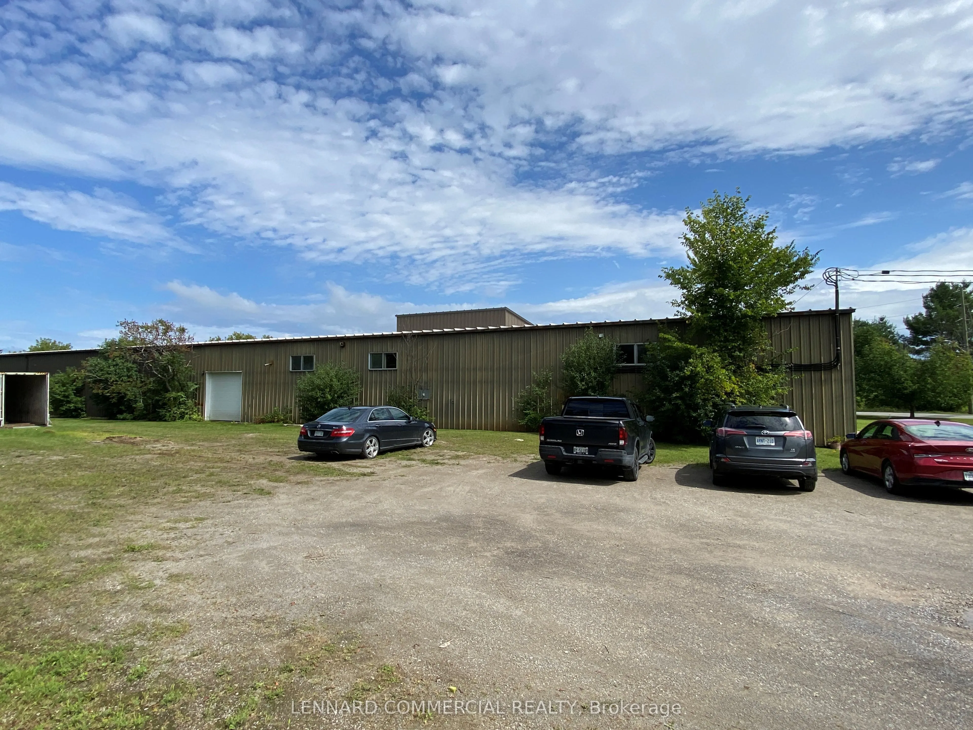 38 BRUCE Crescent