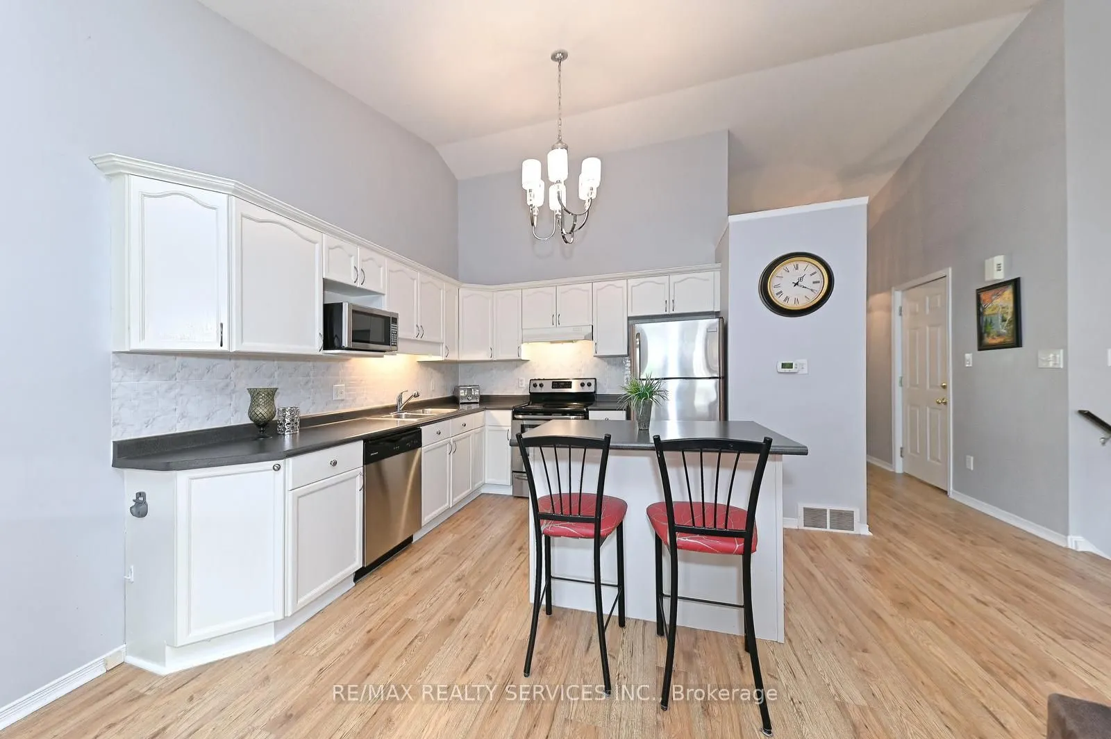 1077 Hamilton Road, #31