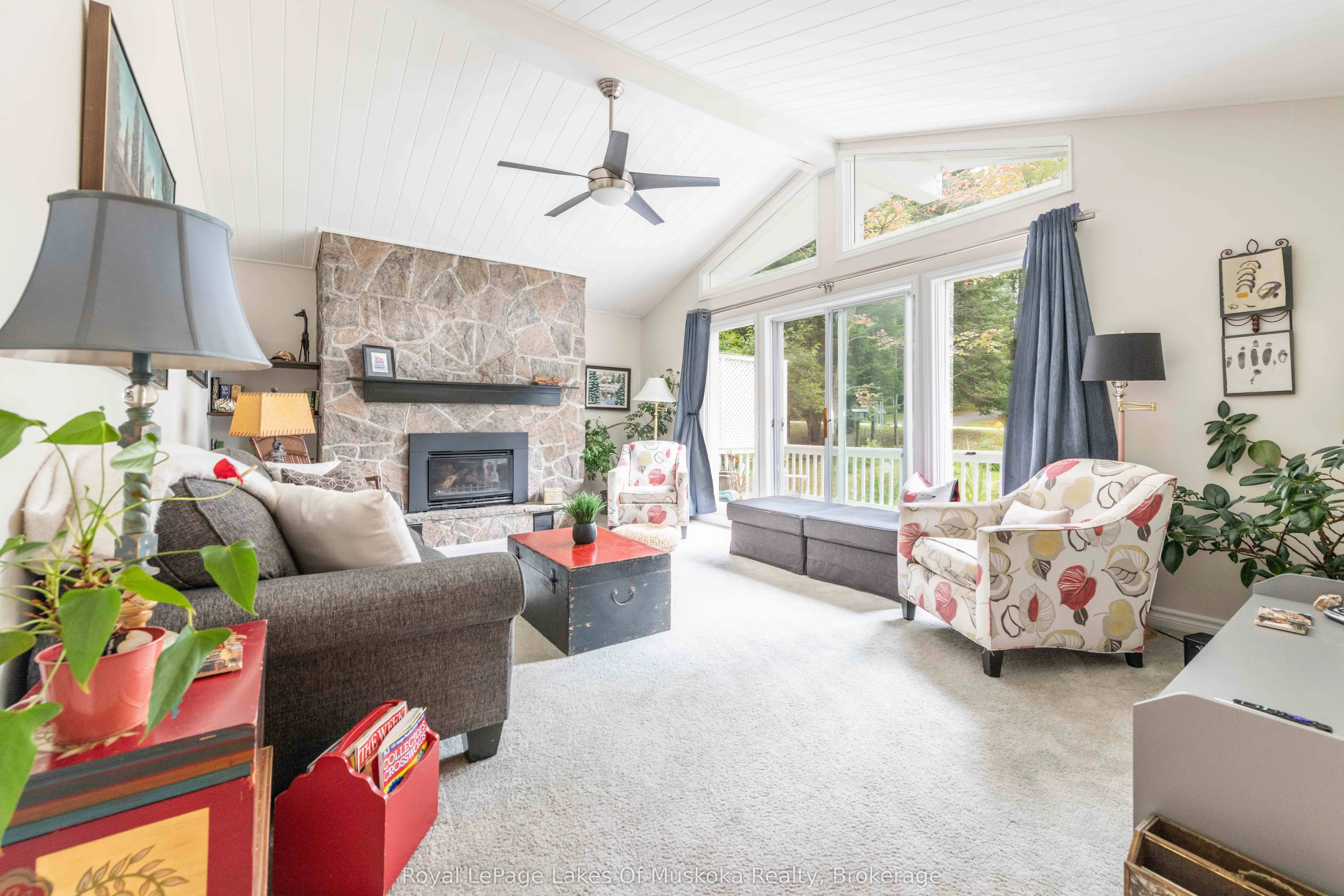 1588 Skyline Drive