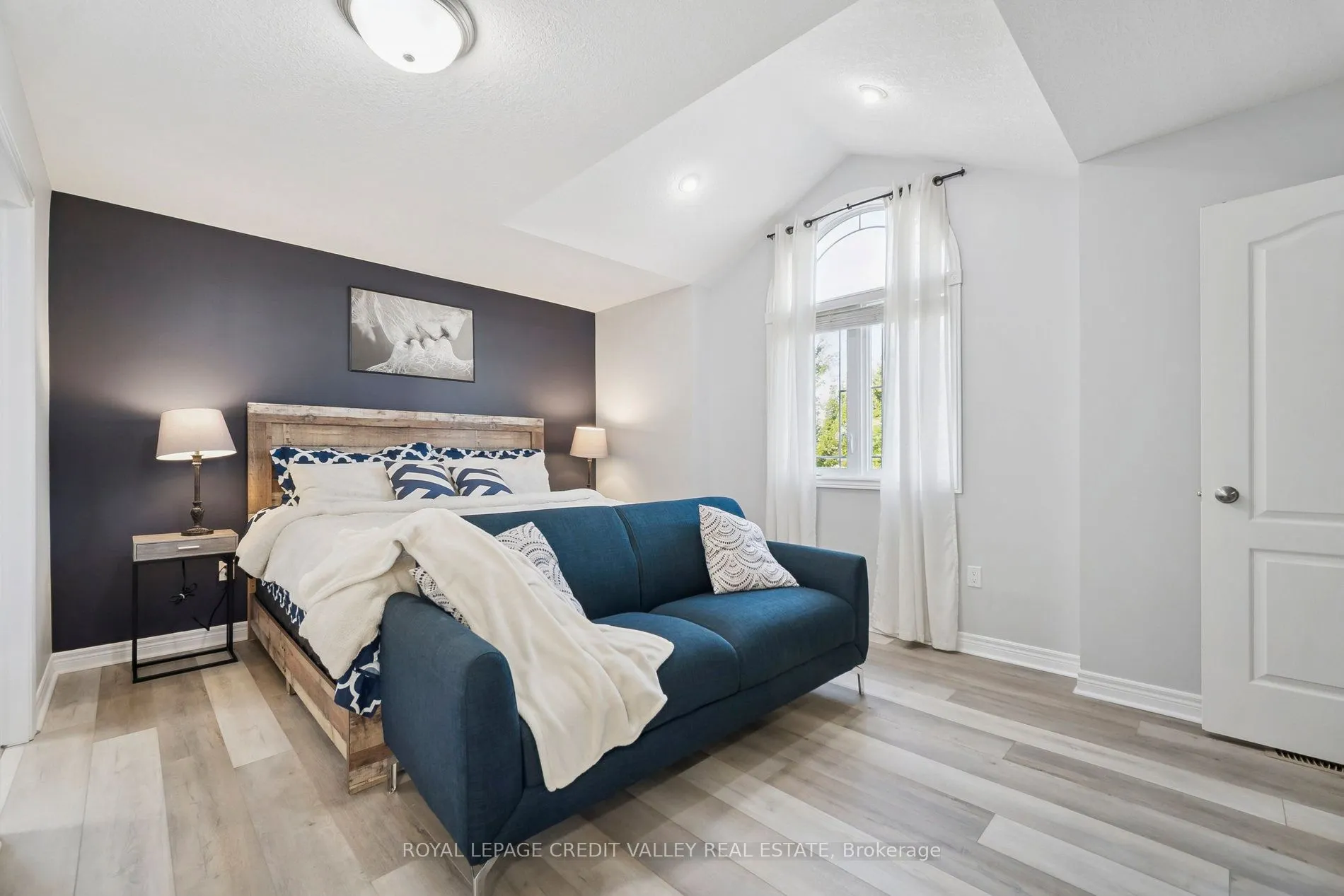 9 Peach Tree Boulevard