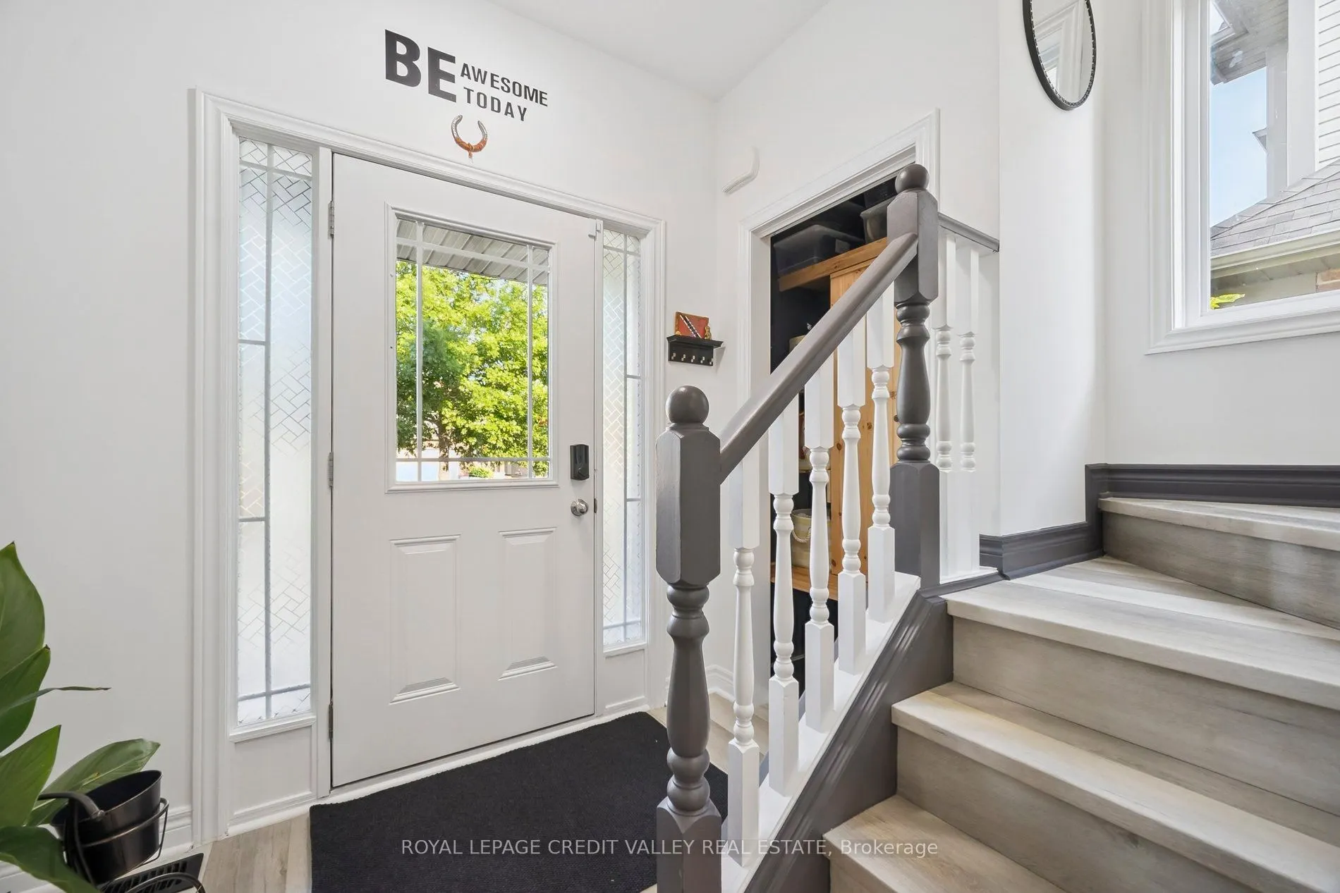 9 Peach Tree Boulevard
