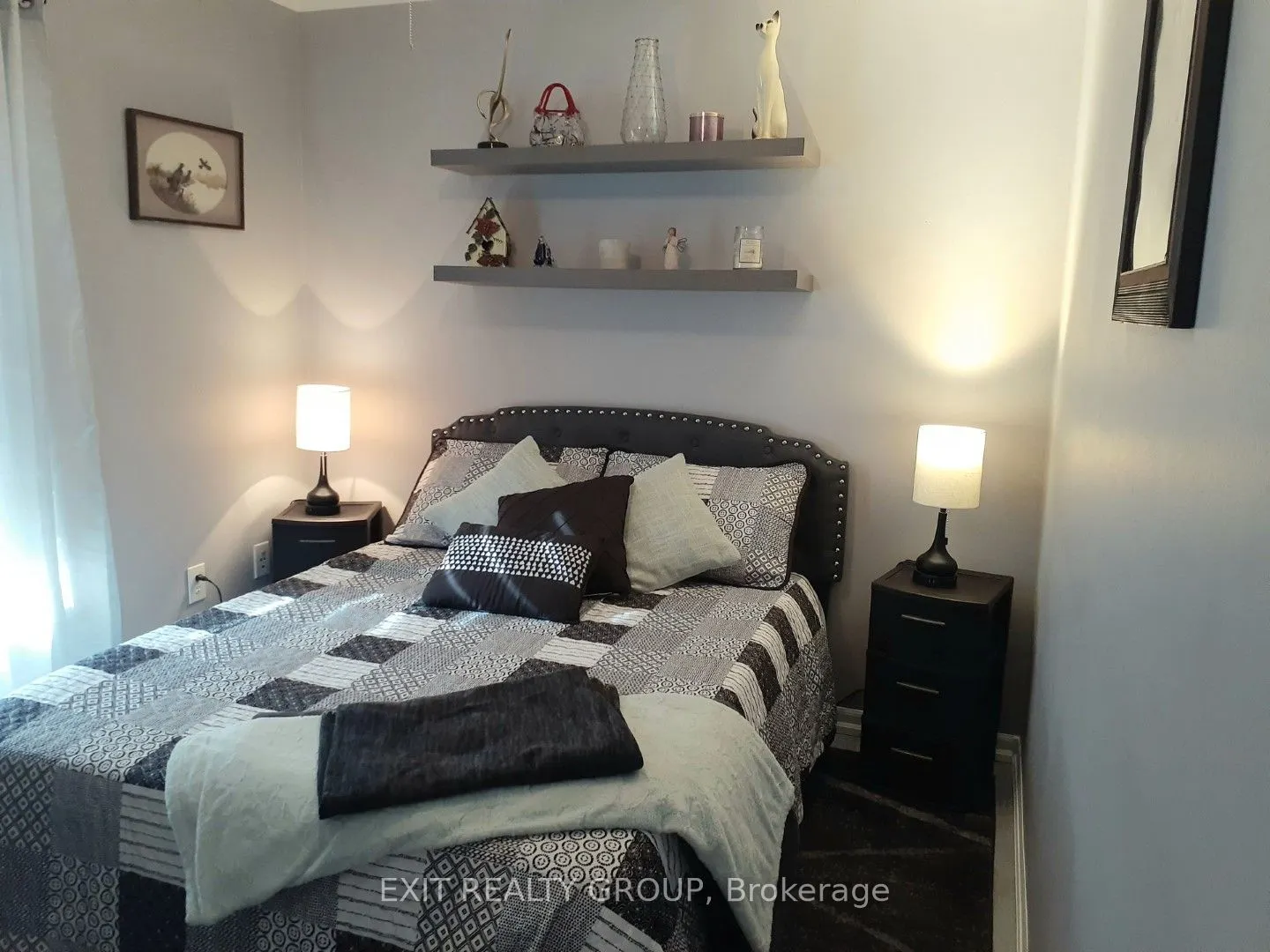 7-152 CONCESSION RD 11 W