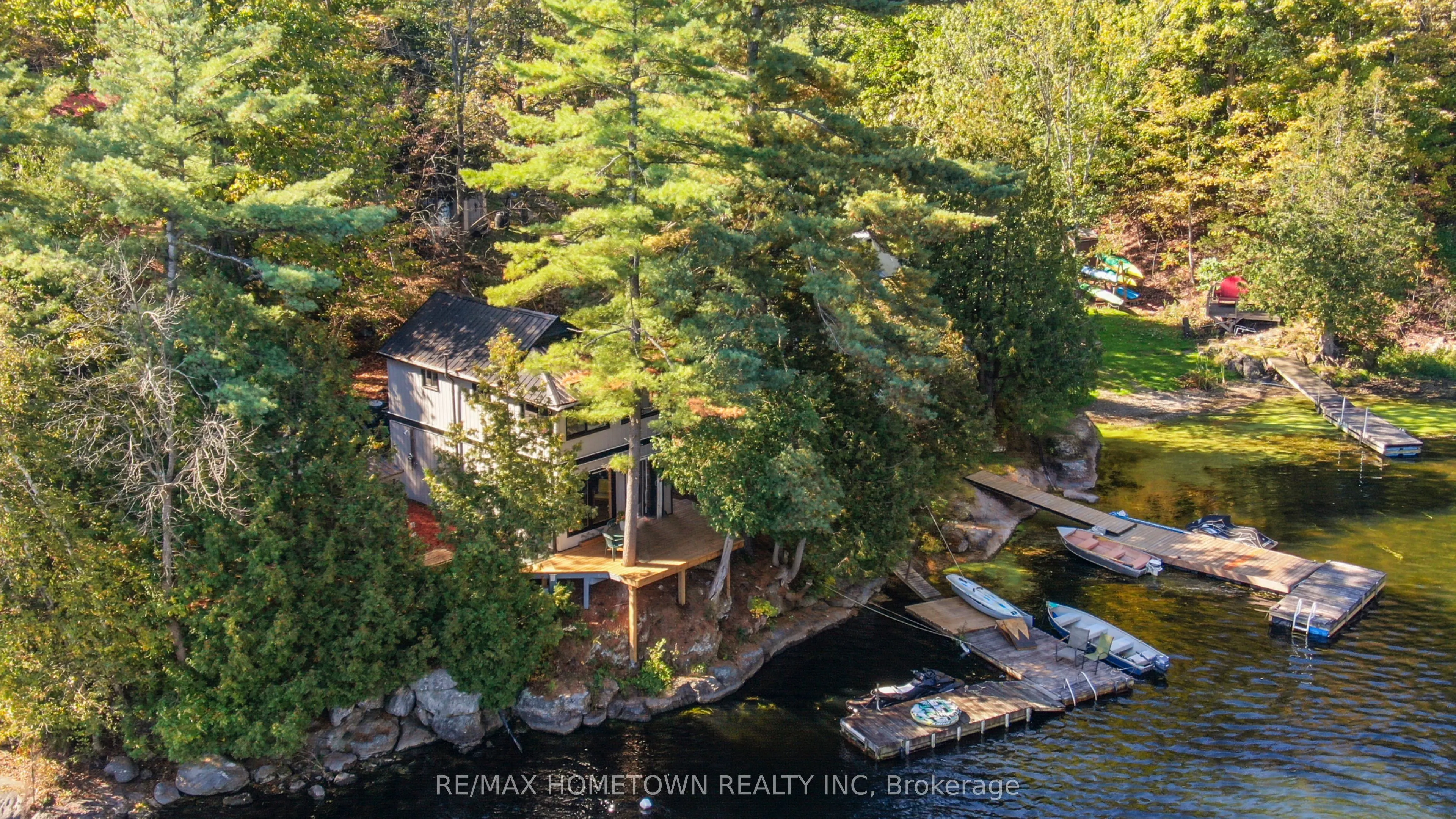961 Narrows Lane