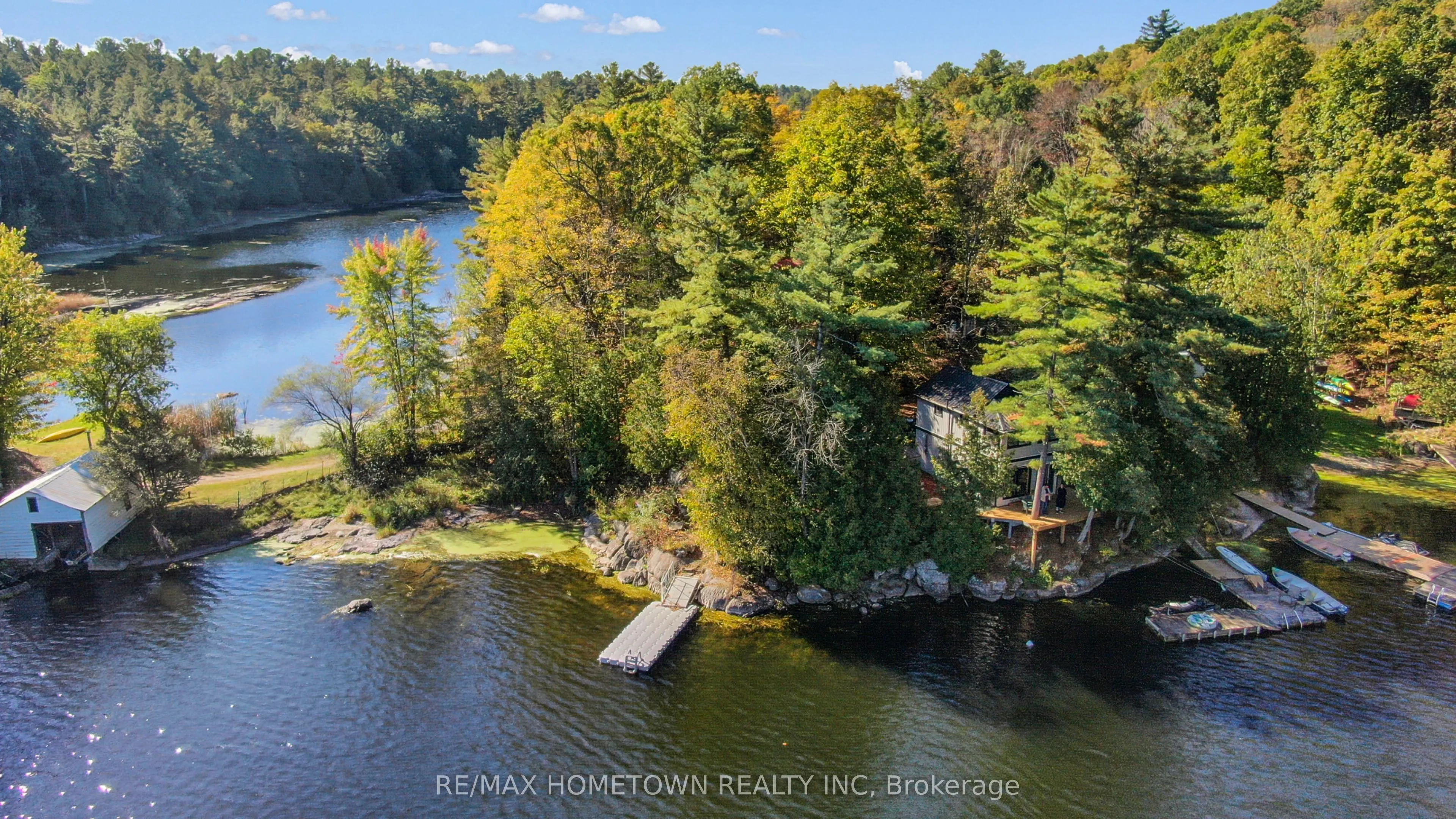 961 Narrows Lane