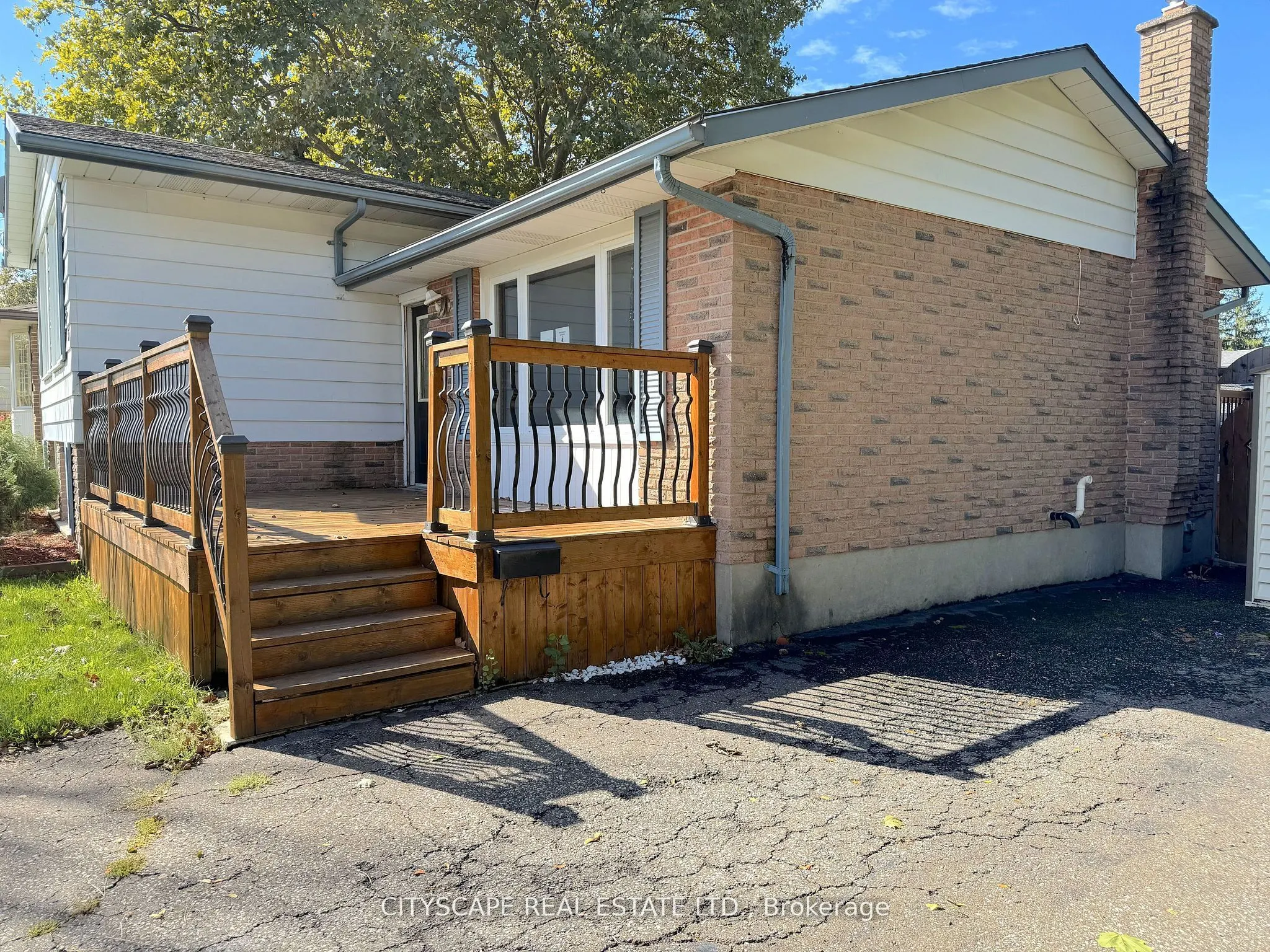 515 Grantham Avenue
