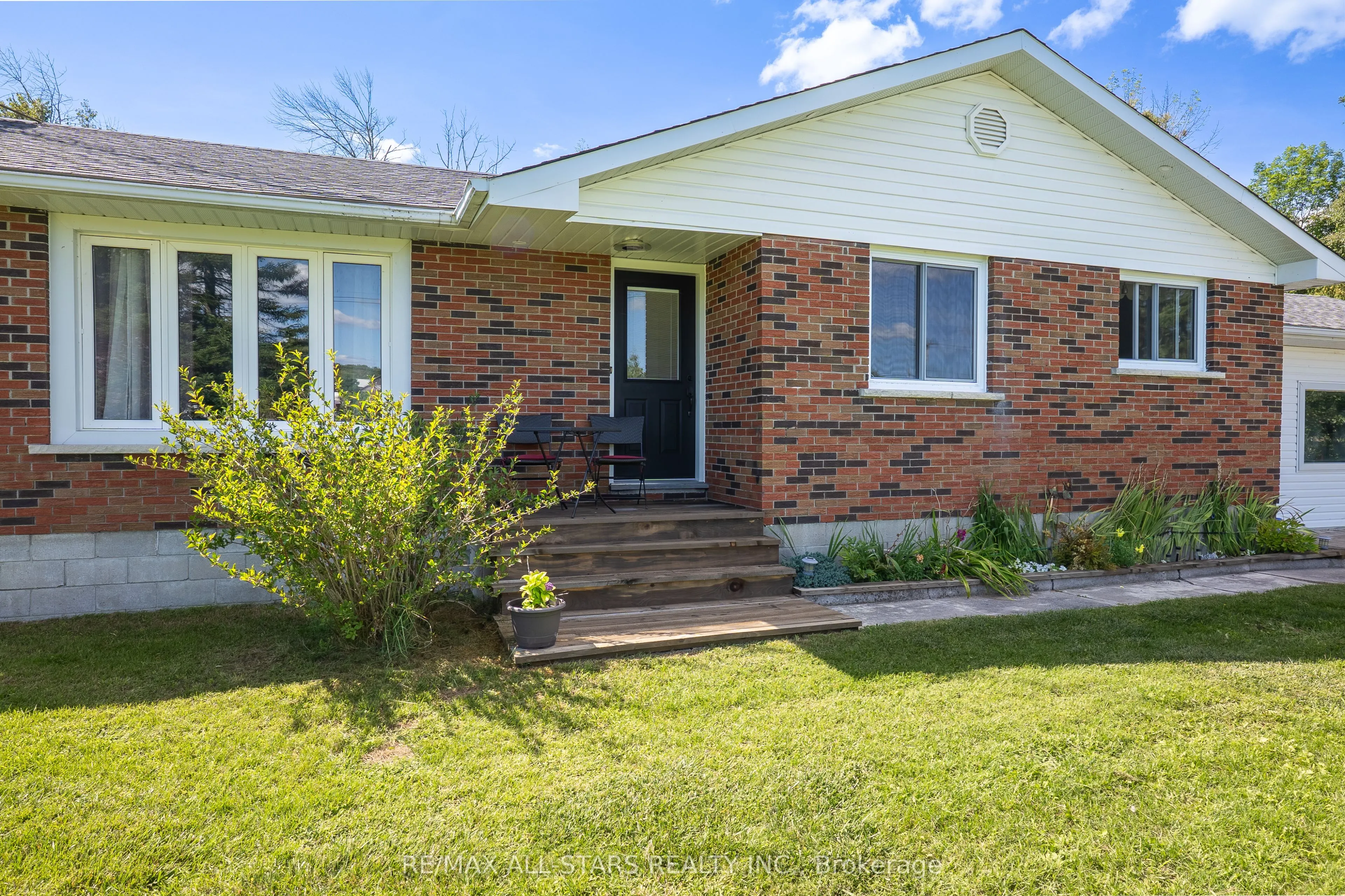 6077 Hwy 35