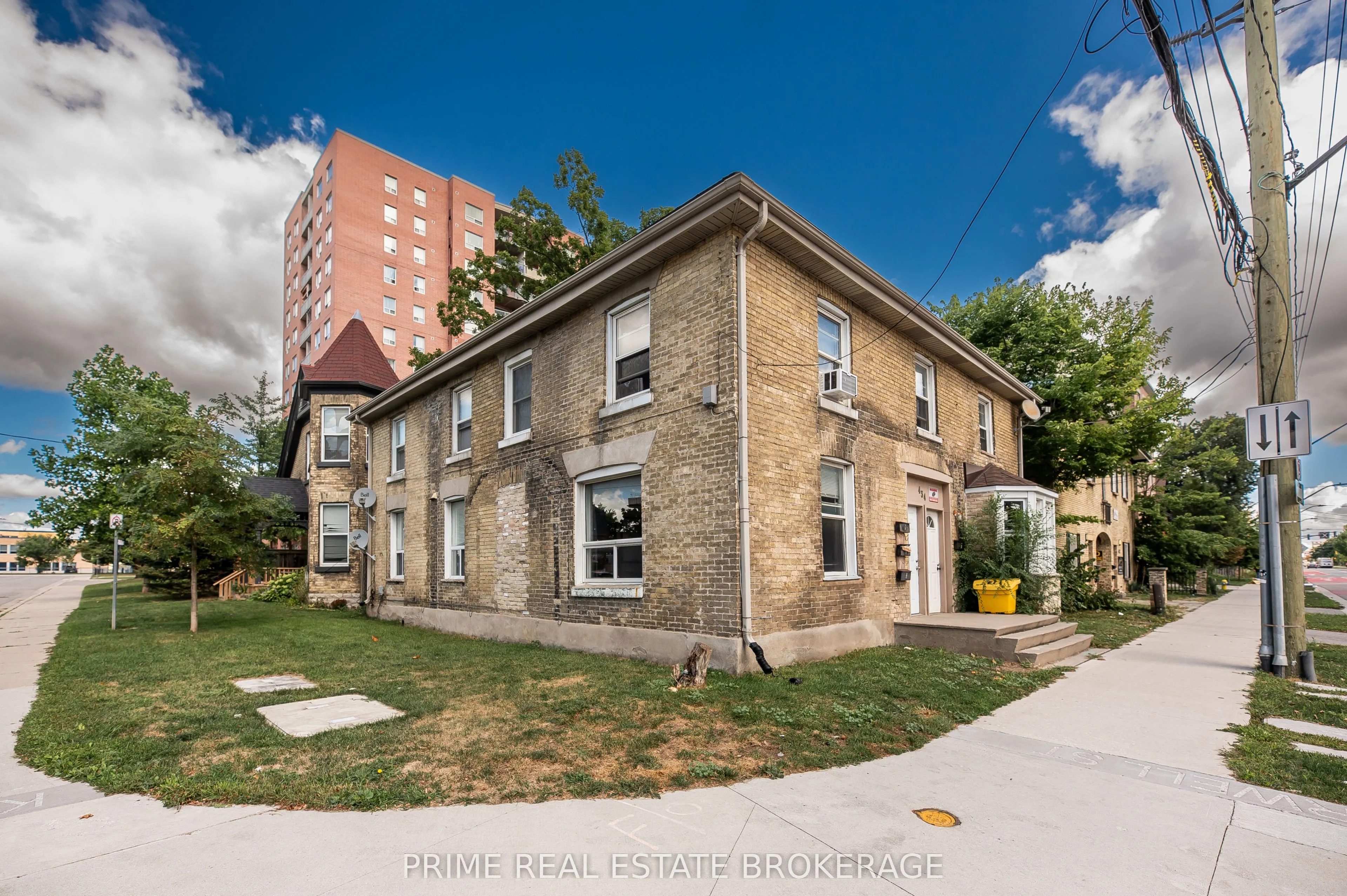 376 Burwell Street