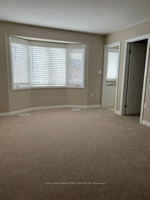 116 Laguna Village Crescent