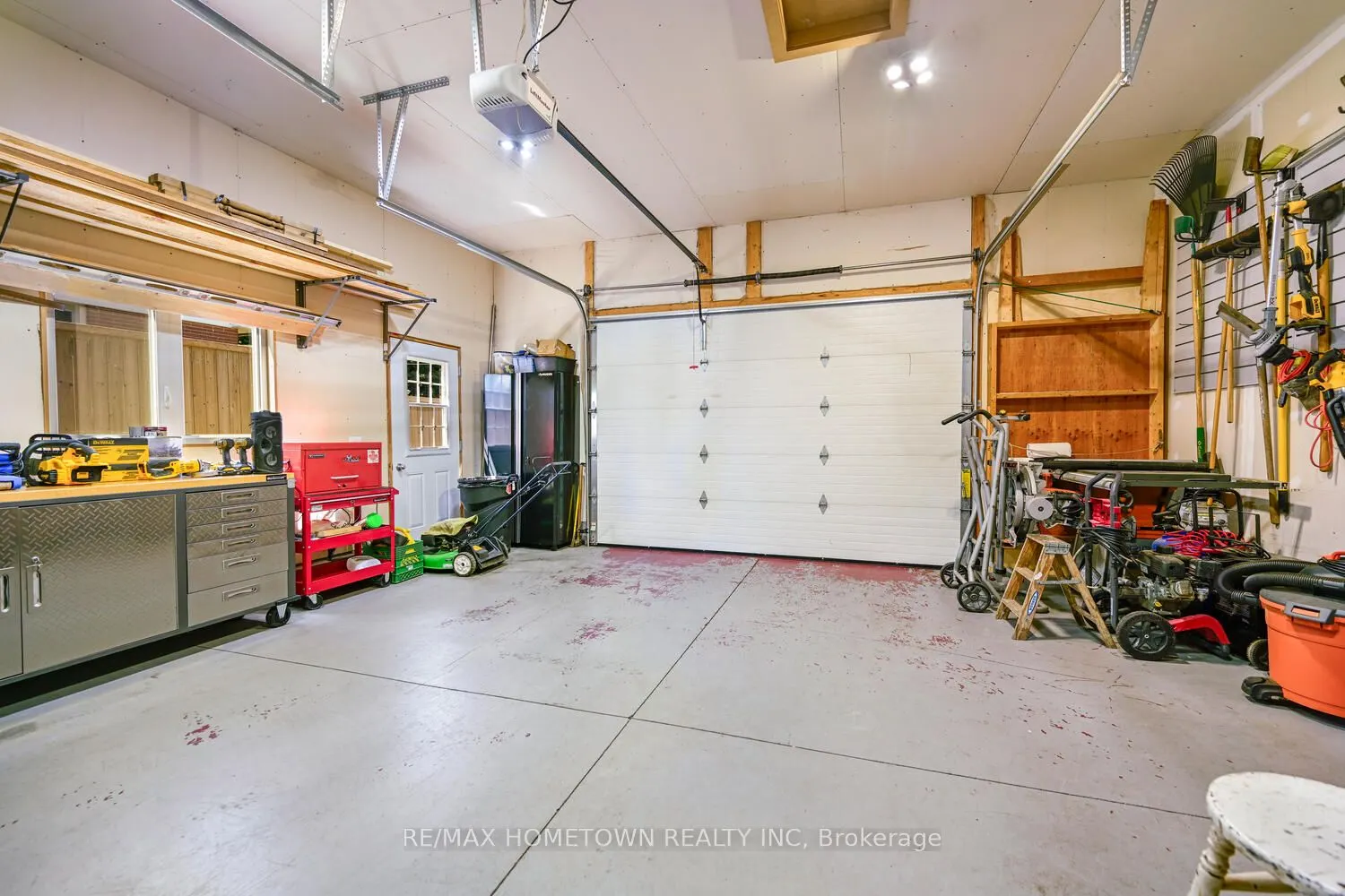 2915 2nd Concession