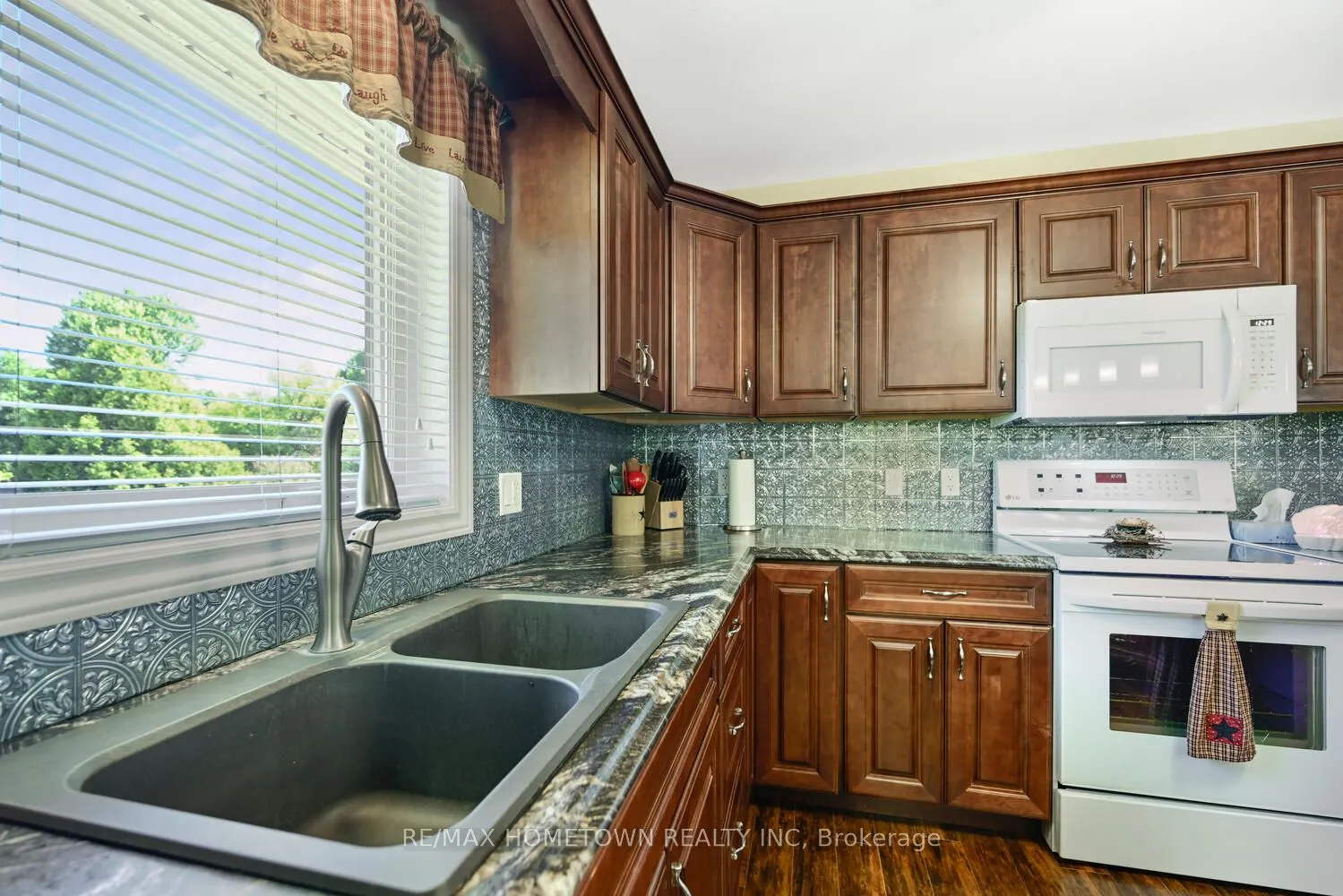 2915 2nd Concession