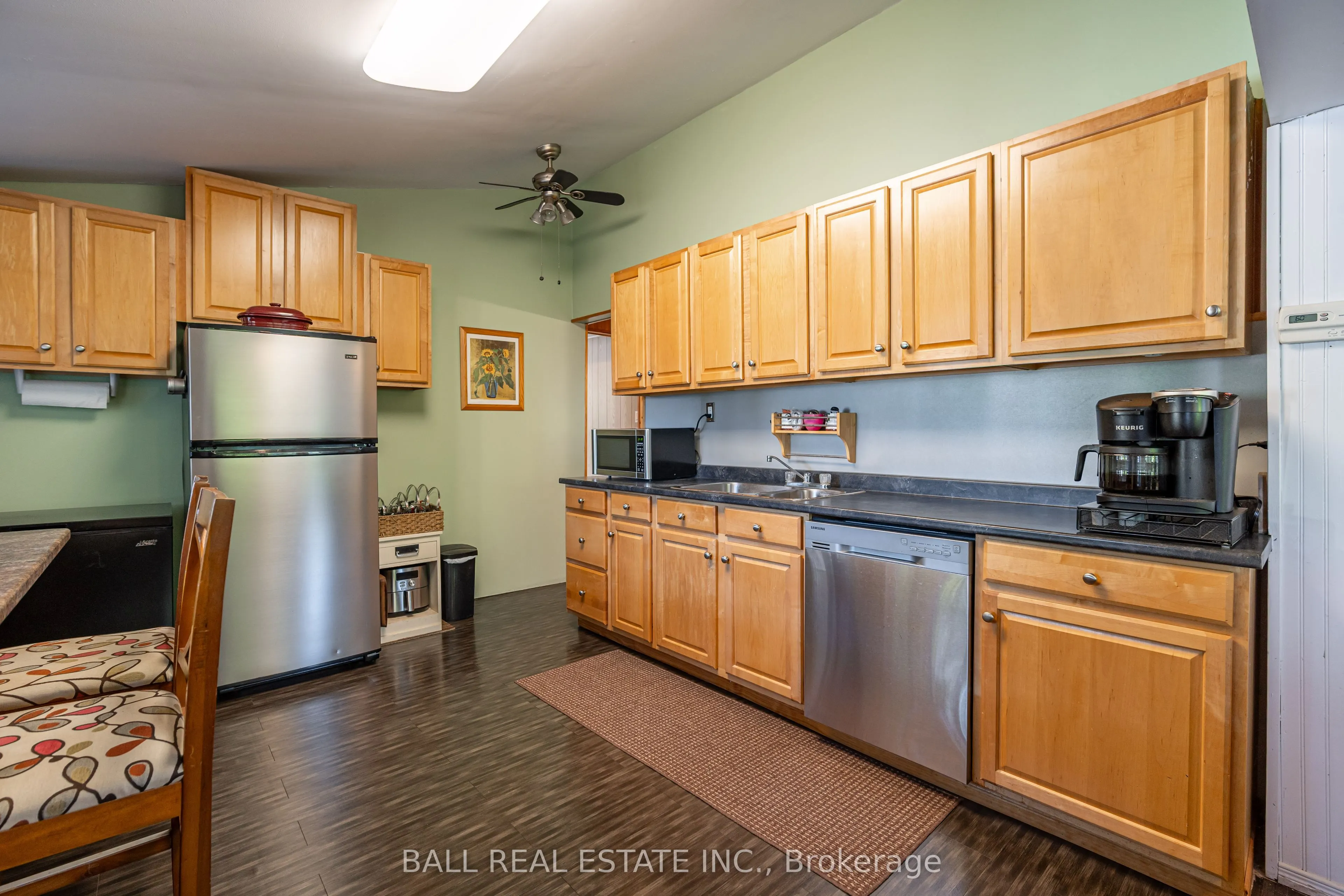 21 Cedar Bay Road N