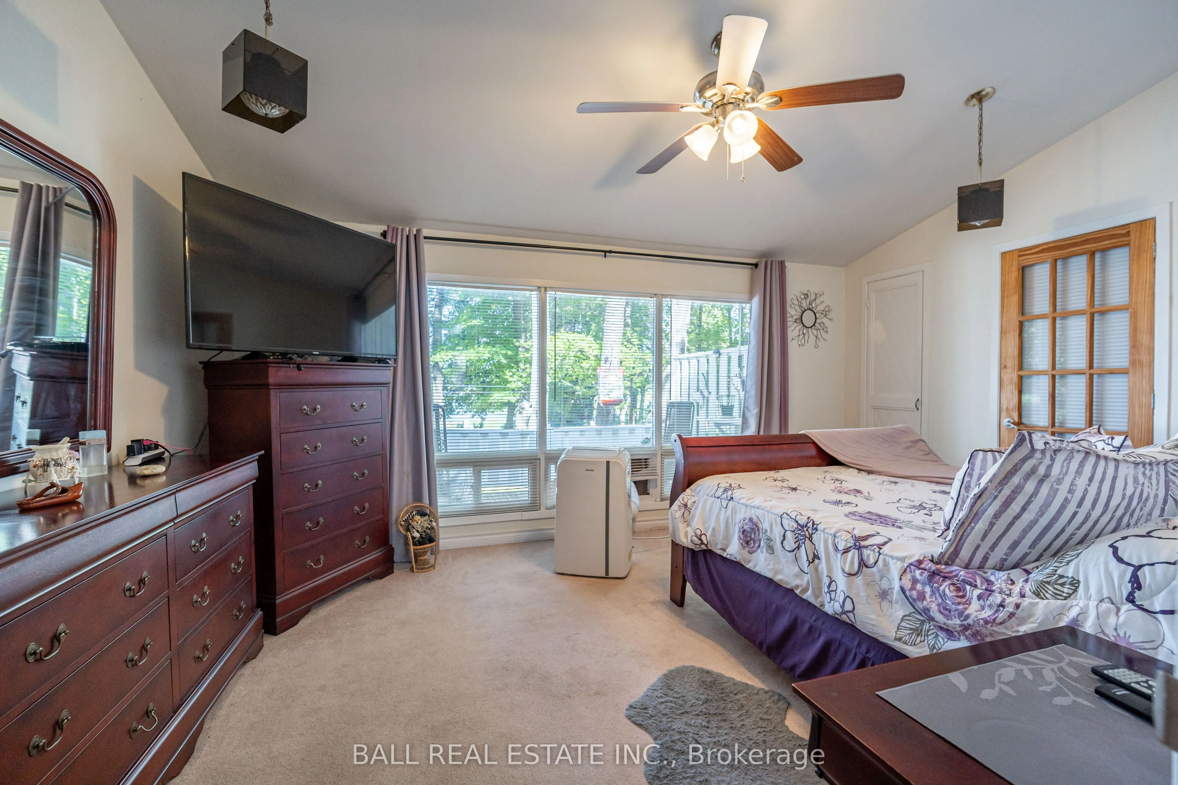 21 Cedar Bay Road N