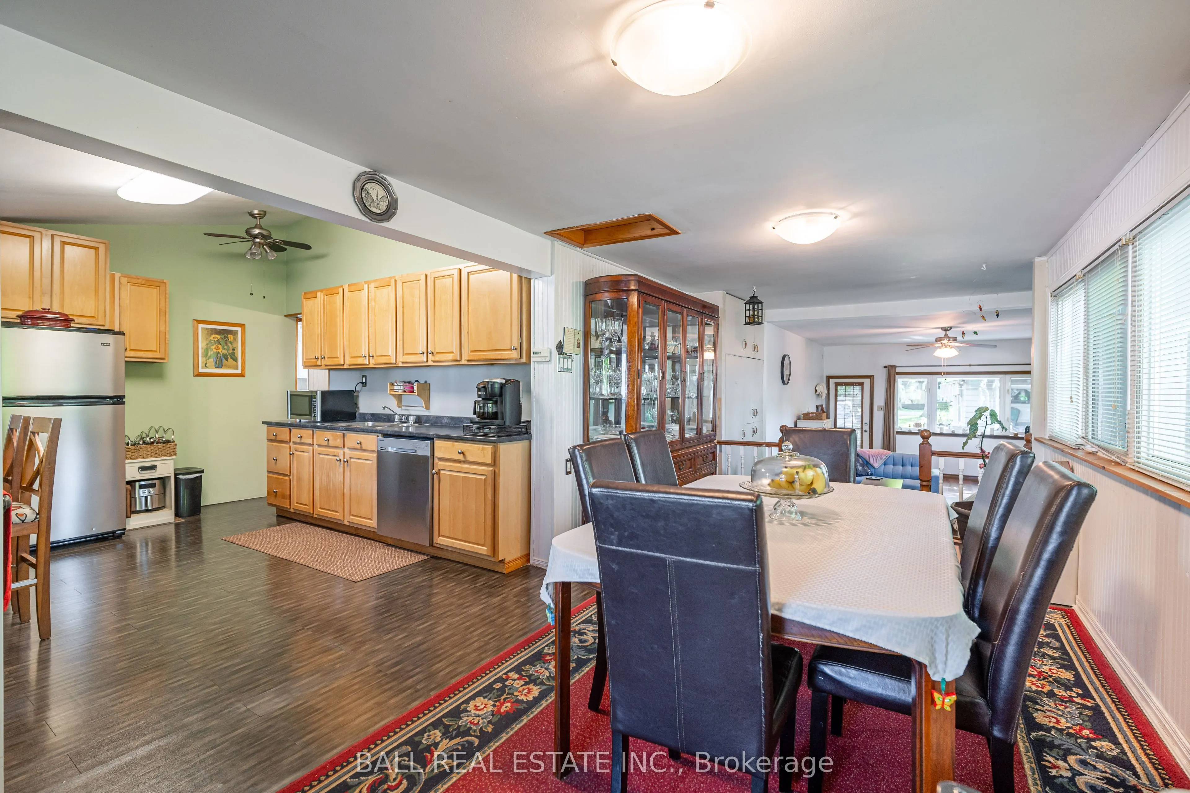 21 Cedar Bay Road N