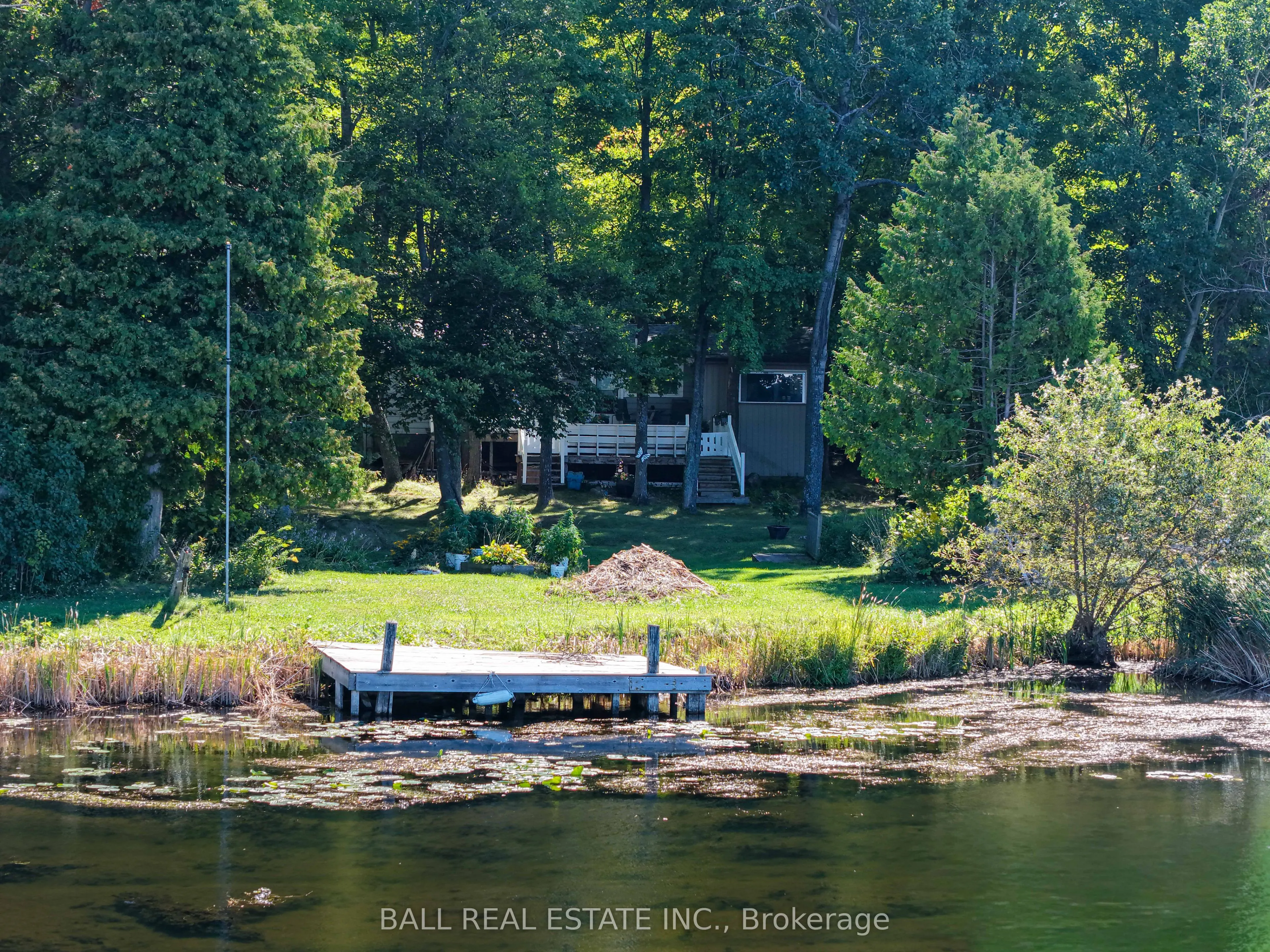 21 Cedar Bay Road N